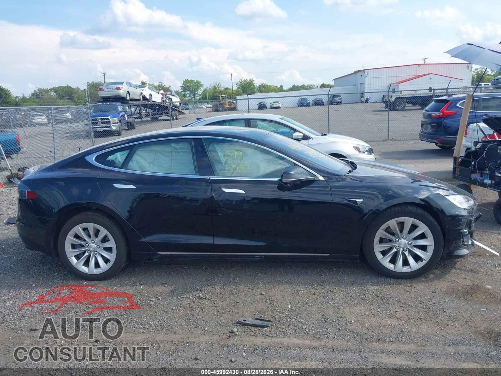 TESLA MODEL S 2020 - 5YJSA1E28LF357583