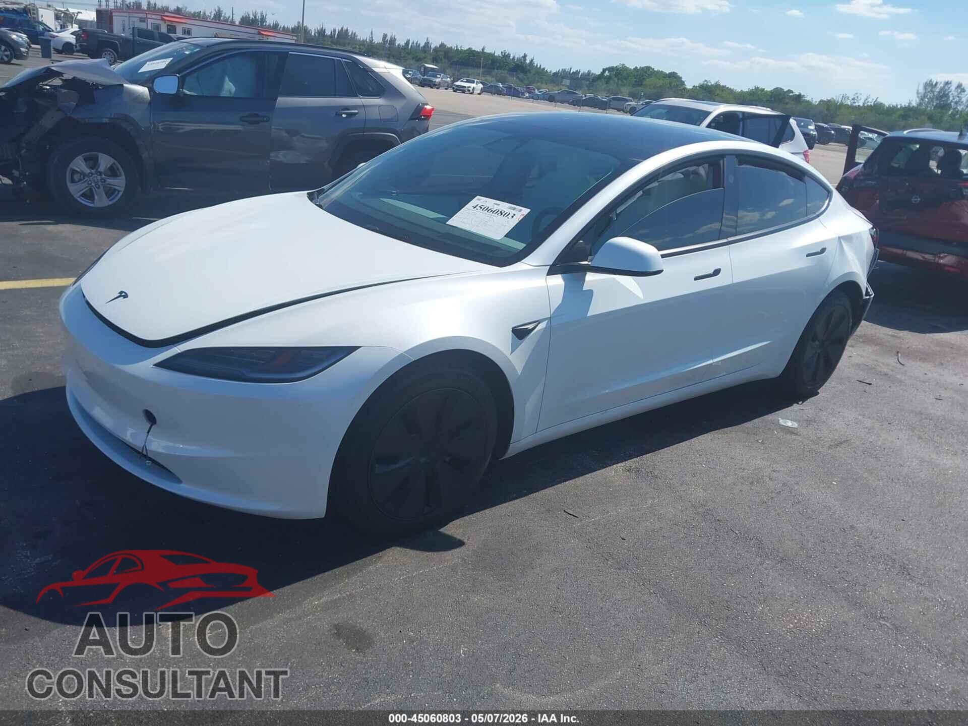 TESLA MODEL 3 2026 - 5YJ3E1EA7TF163286