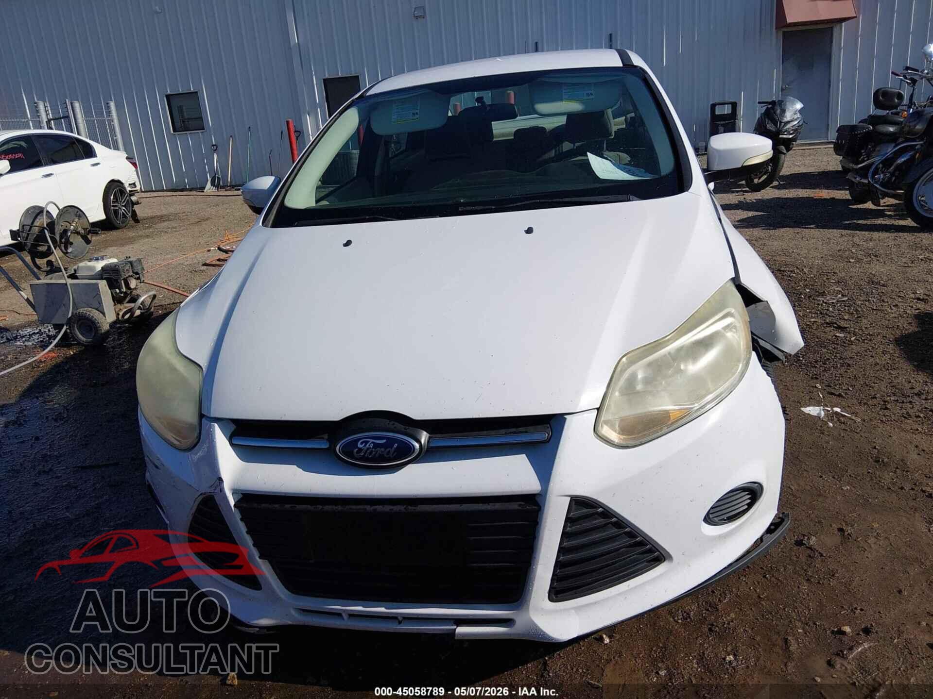 FORD FOCUS 2013 - 1FADP3F27DL364045