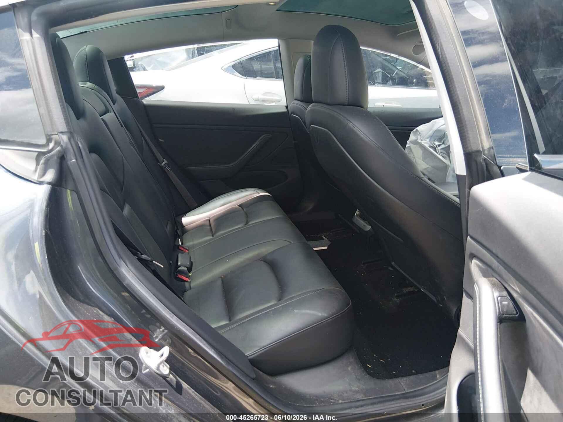 TESLA MODEL 3 2018 - 5YJ3E1EB0JF114422