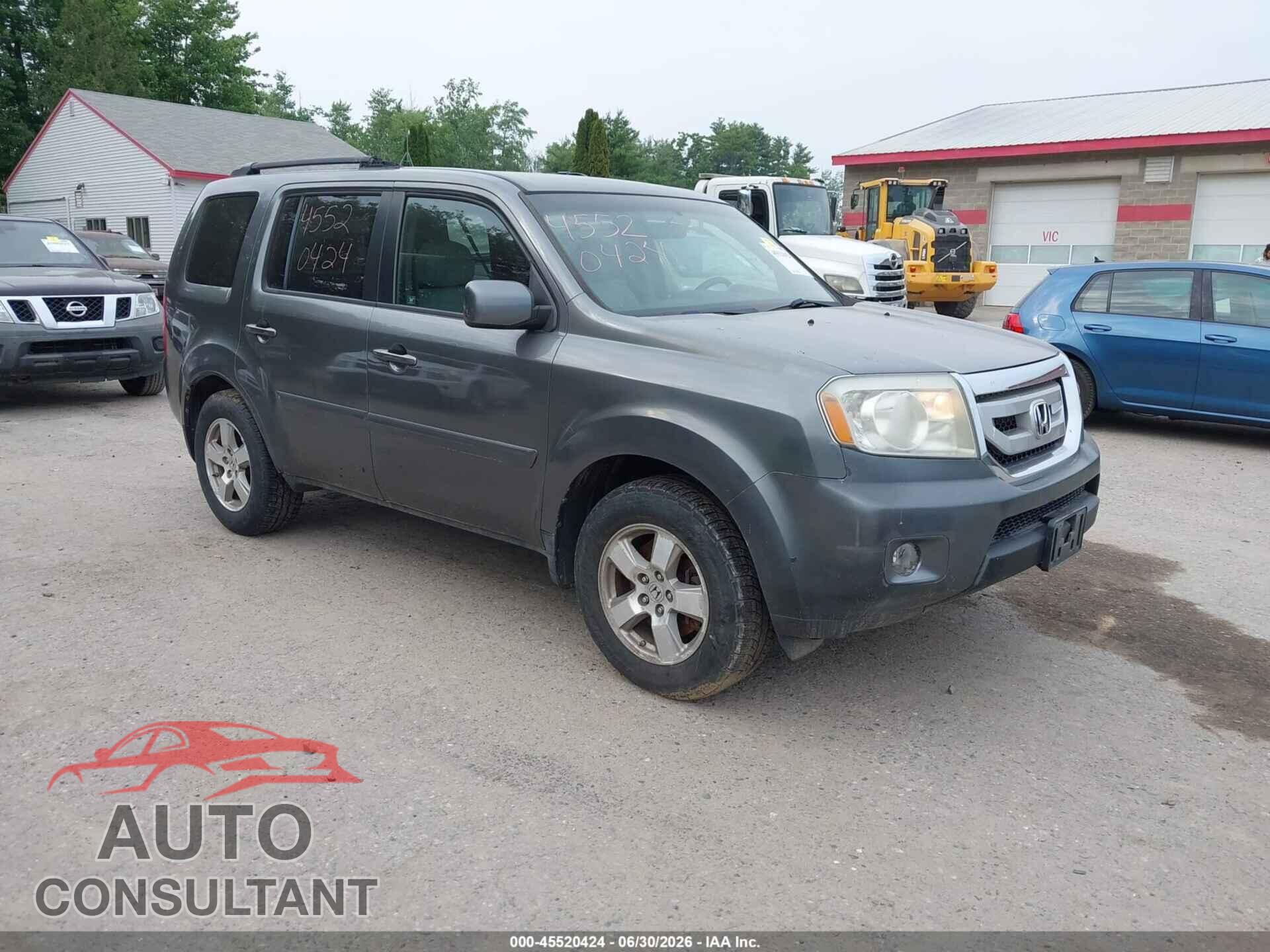 HONDA PILOT 2011 - 5FNYF4H49BB045975