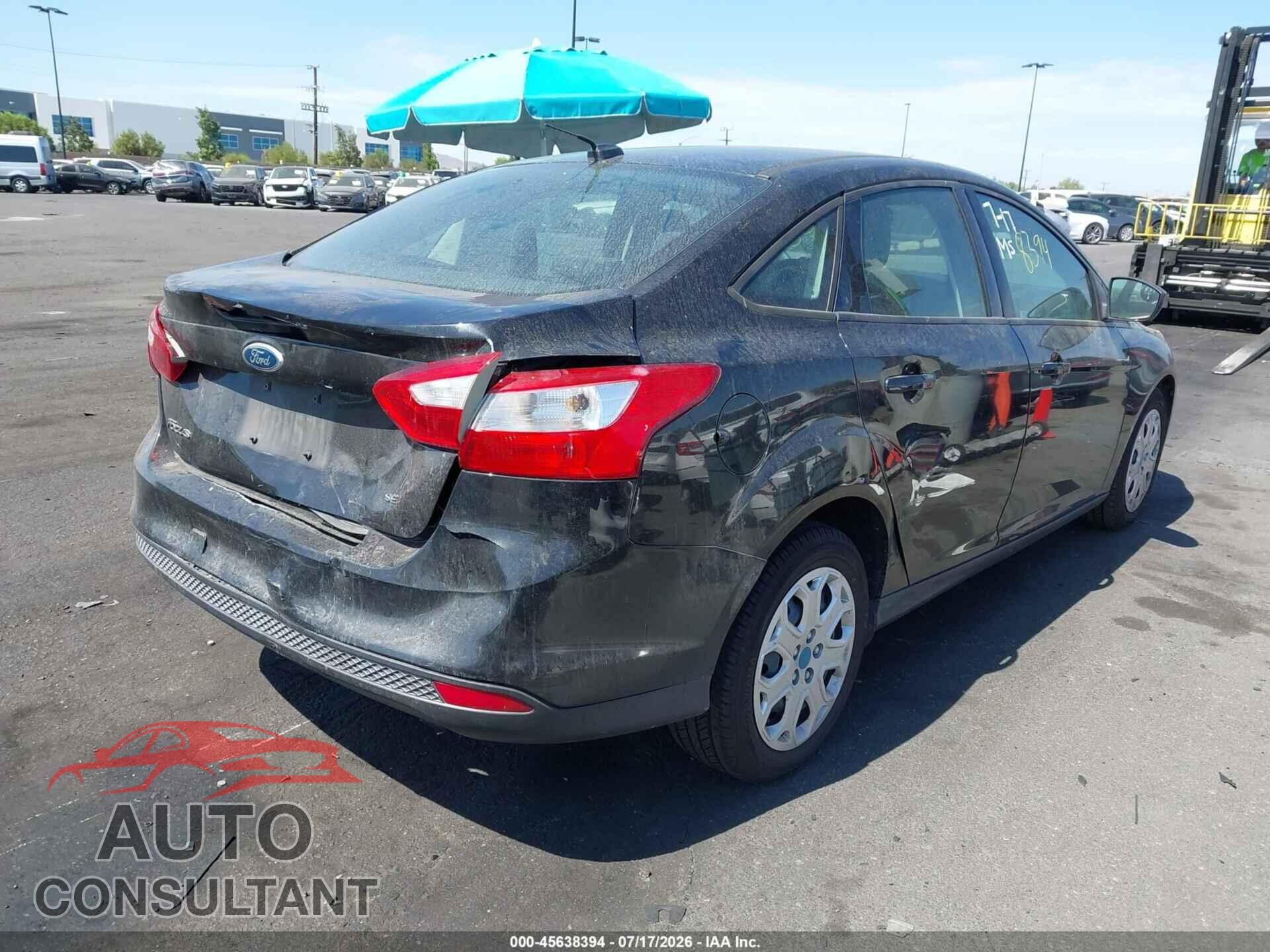 FORD FOCUS 2012 - 1FAHP3F23CL101826