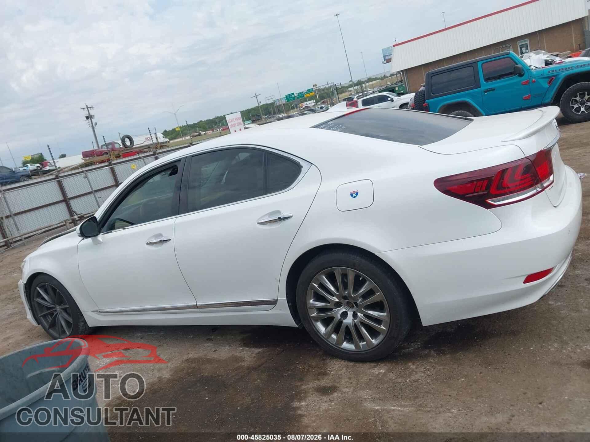 LEXUS LS 460 2014 - JTHBL5EF9E5125419