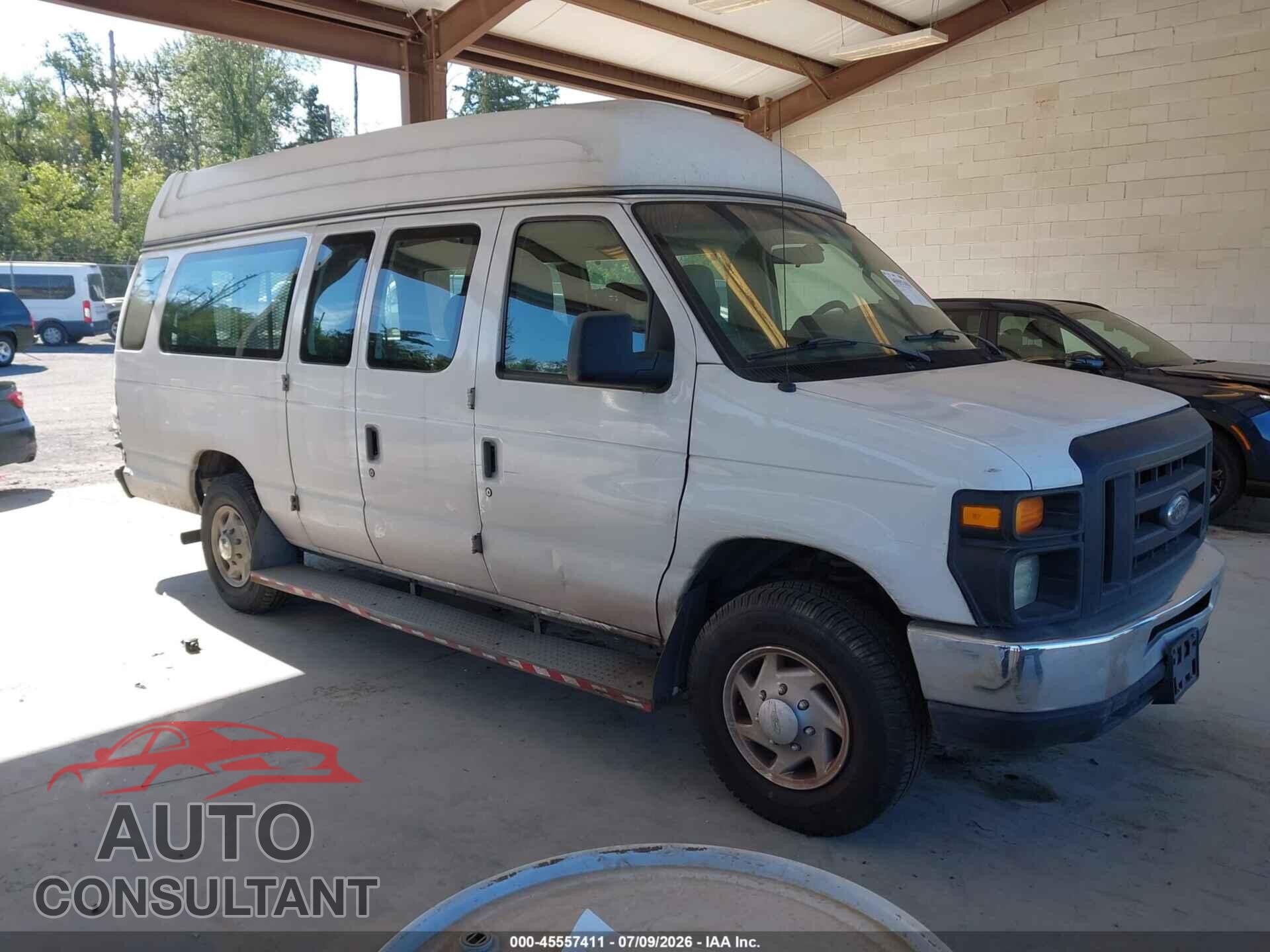 FORD E-350 SUPER DUTY 2011 - 1FTSS3EL2BDA04263