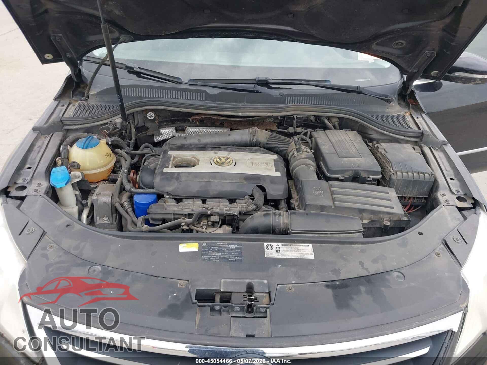 VOLKSWAGEN CC 2010 - WVWNN7ANXAE531270