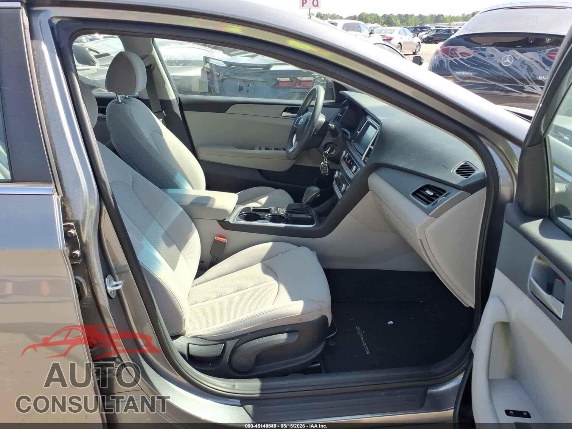 HYUNDAI SONATA 2019 - 5NPE24AA0KH767710