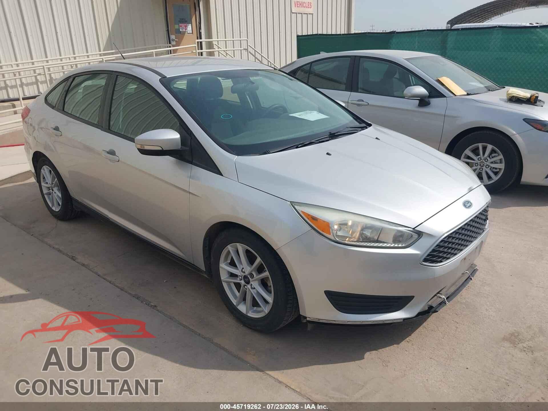 FORD FOCUS 2017 - 1FADP3F24HL288435