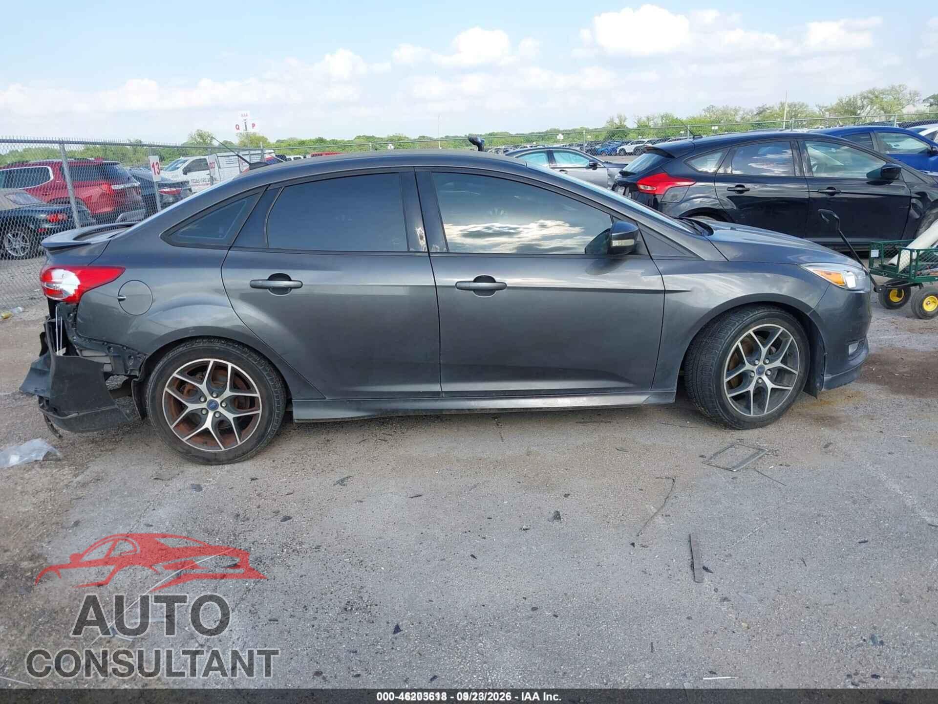 FORD FOCUS 2016 - 1FADP3F28GL202736