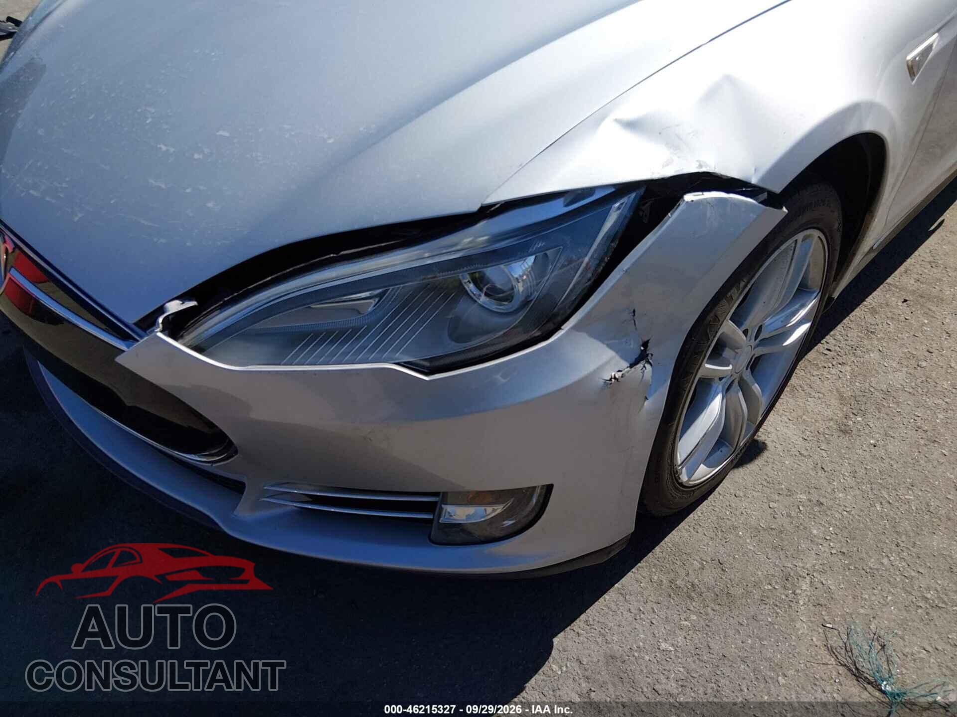 TESLA MODEL S 2013 - 5YJSA1CG6DFP09236
