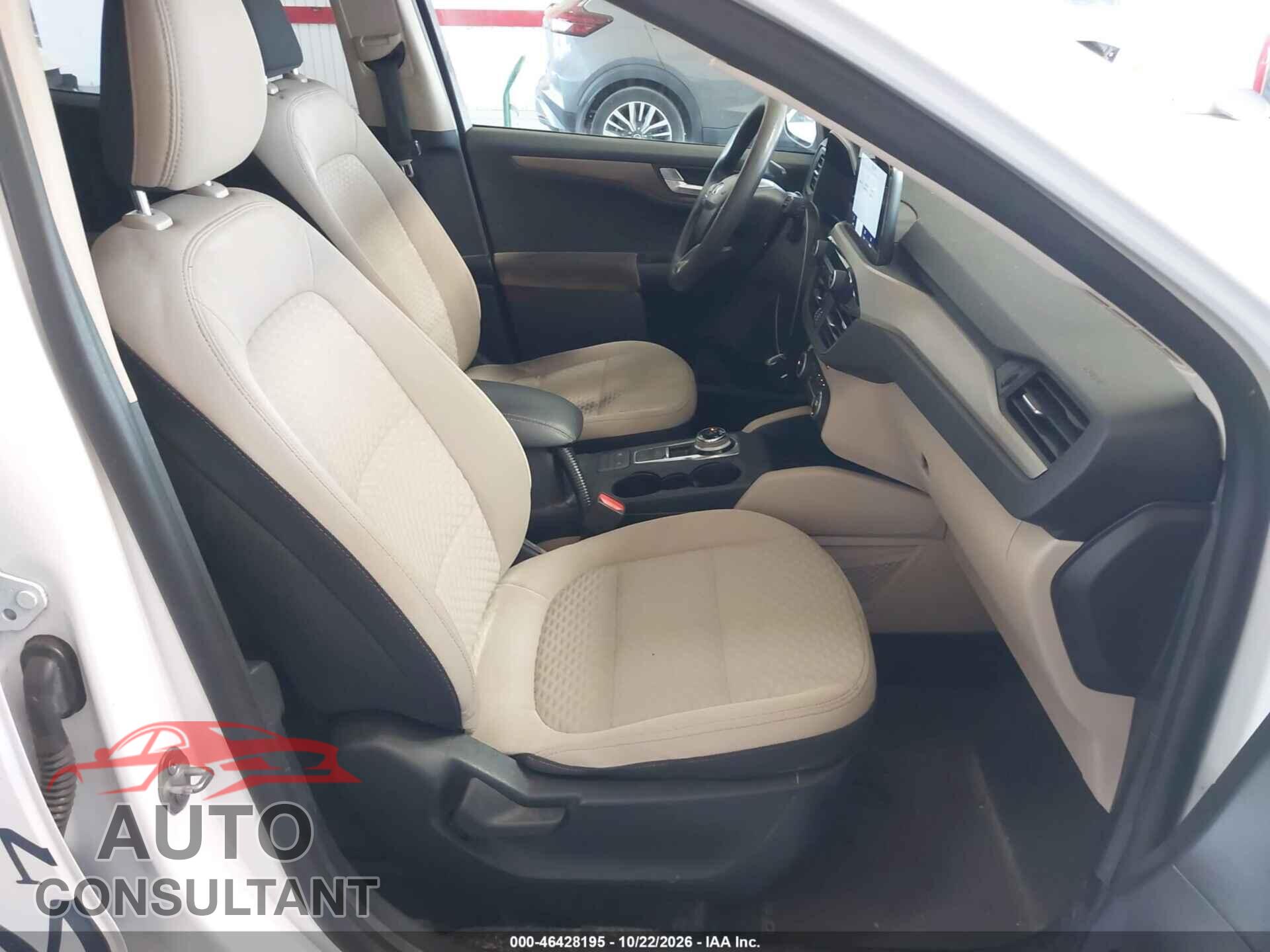 FORD ESCAPE 2020 - 1FMCU0G64LUA93870