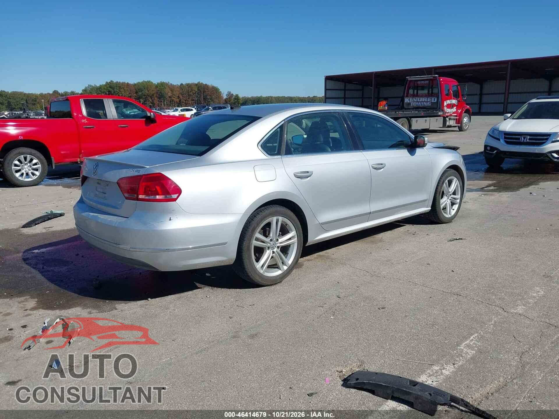 VOLKSWAGEN PASSAT 2014 - 1VWBN7A33EC002890