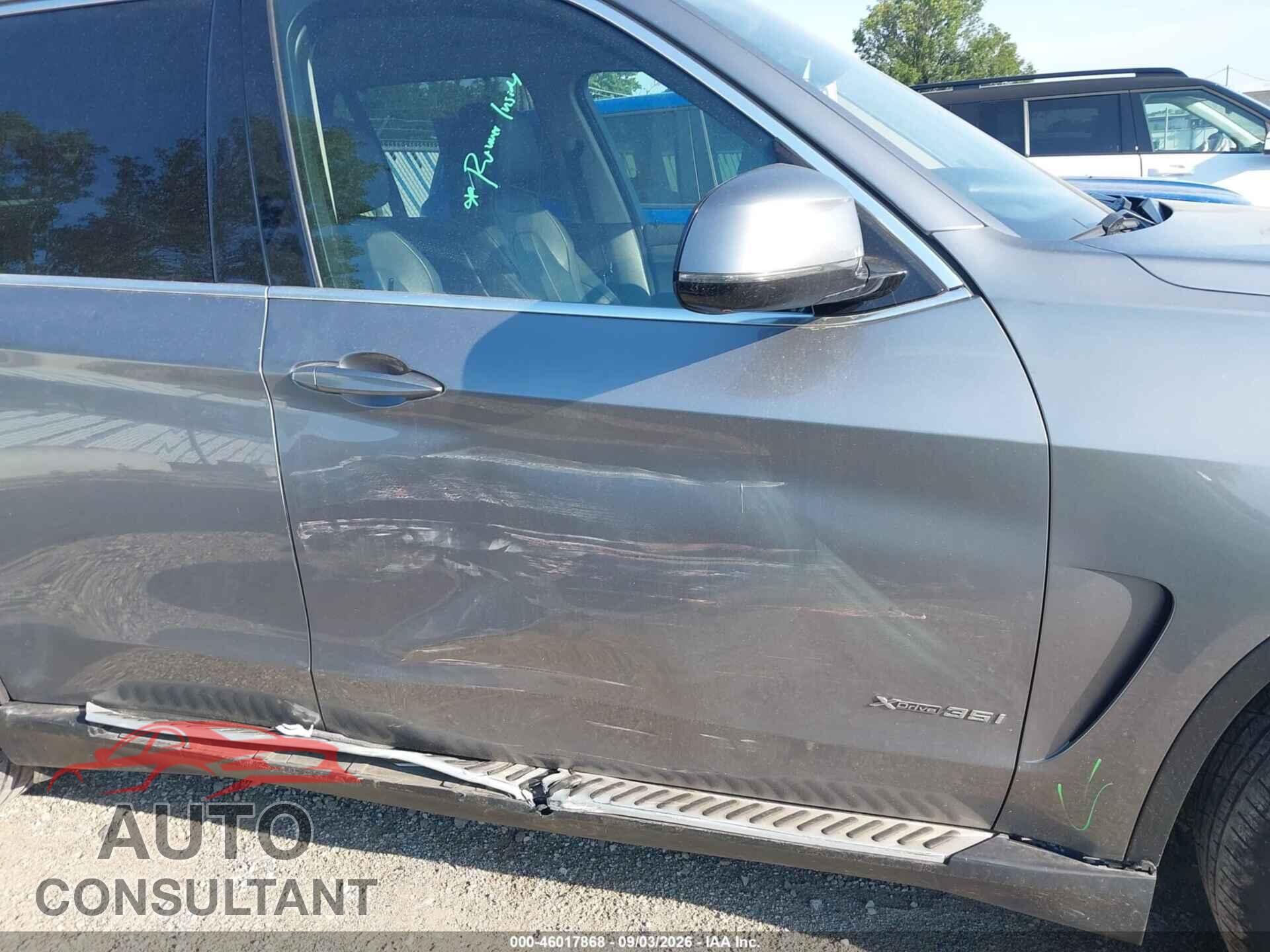 BMW X5 2014 - 5UXKR0C50E0K49054