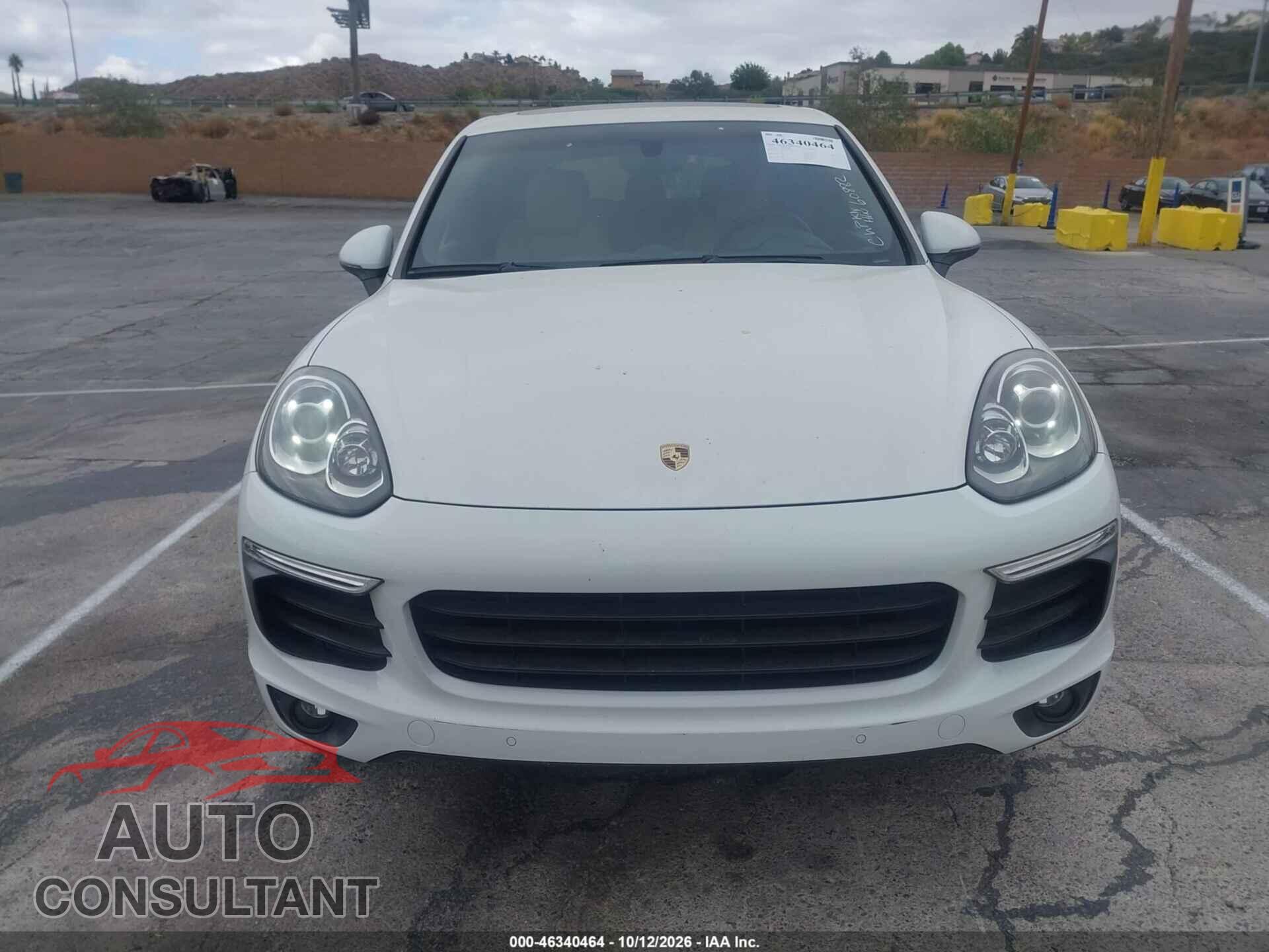 PORSCHE CAYENNE 2016 - WP1AA2A29GKA37526