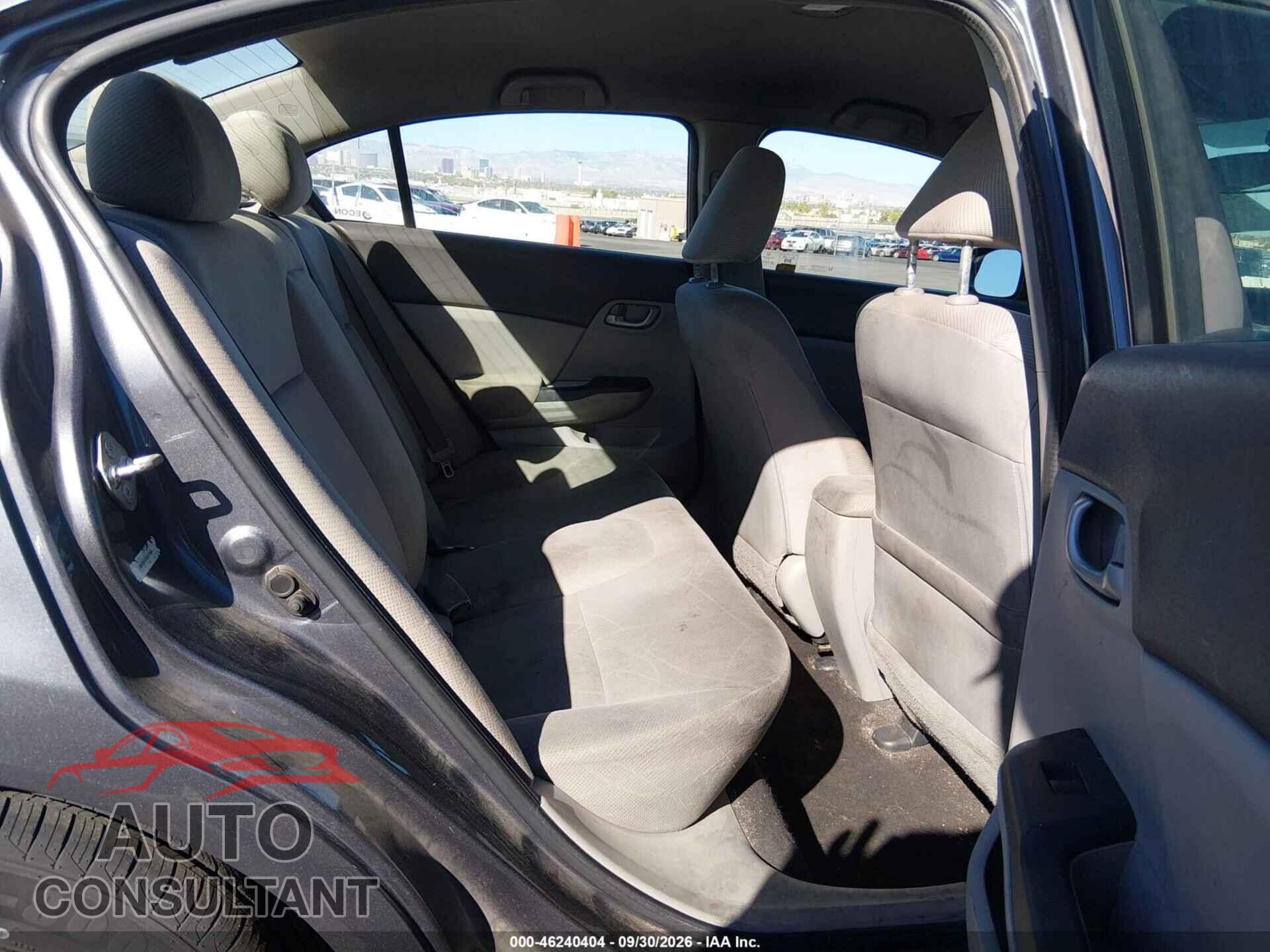 HONDA CIVIC 2012 - 19XFB2F57CE377004