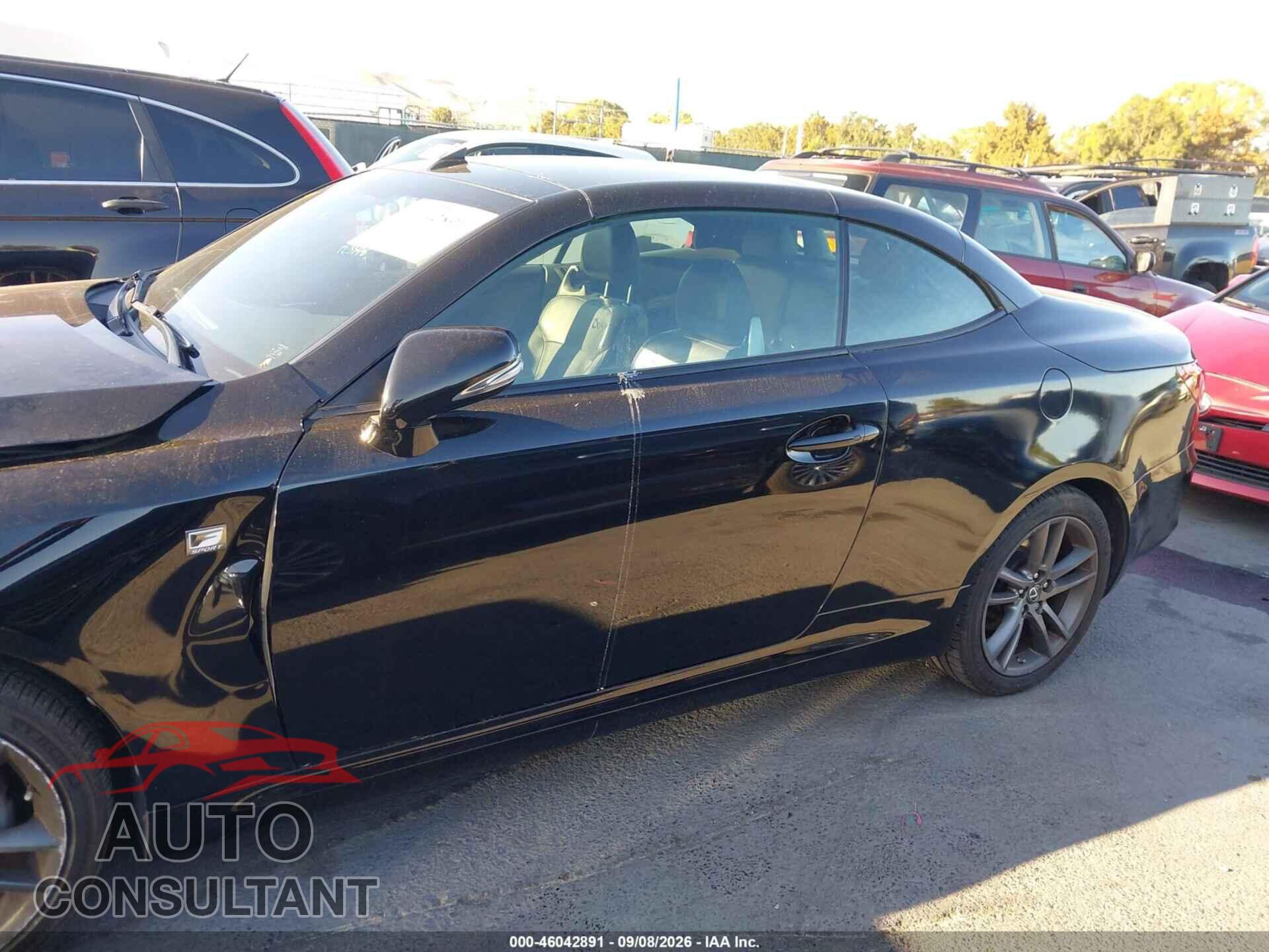 LEXUS IS 250C 2013 - JTHFF2C26D2527762