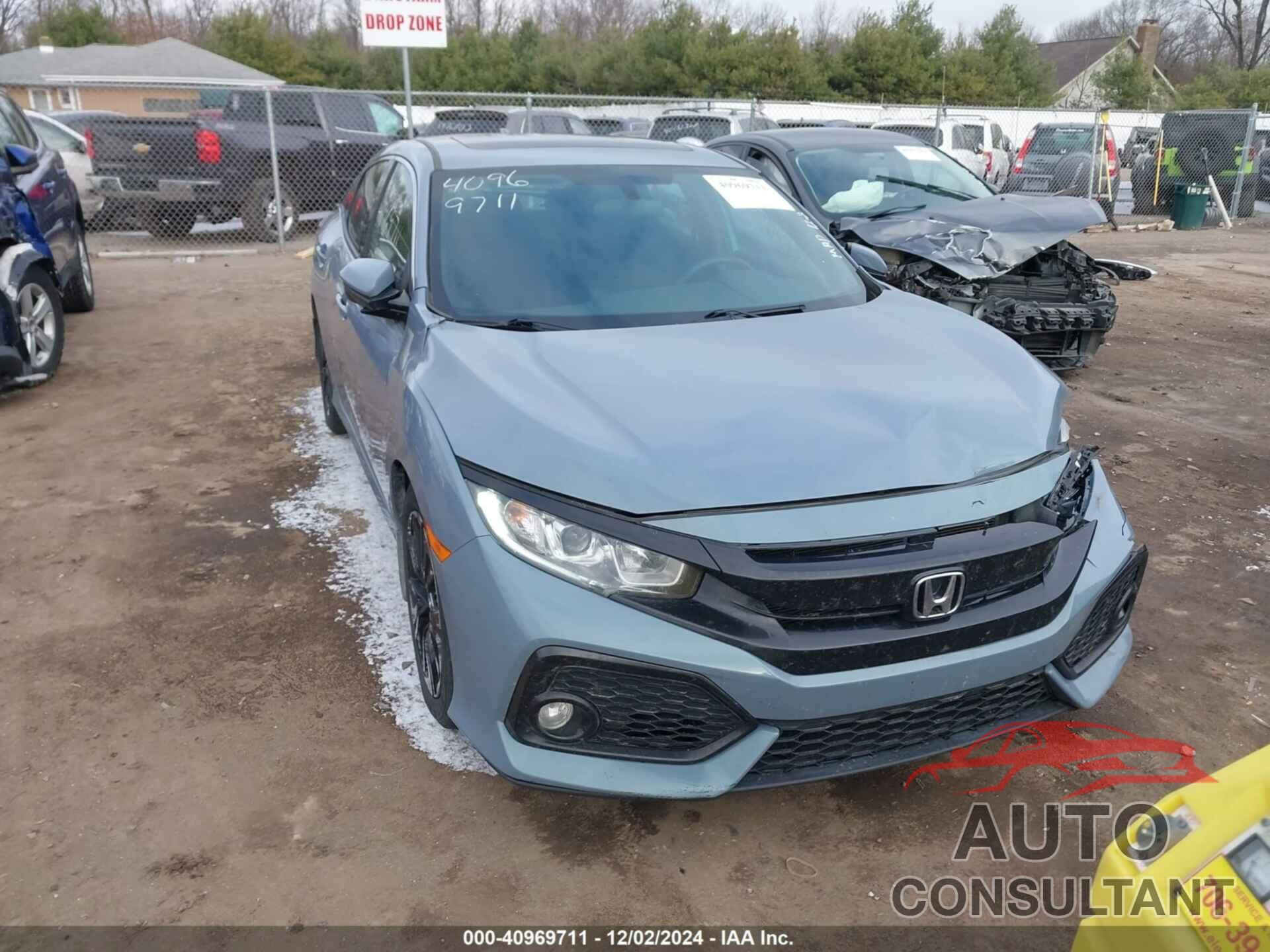 HONDA CIVIC 2018 - SHHFK7H52JU208220