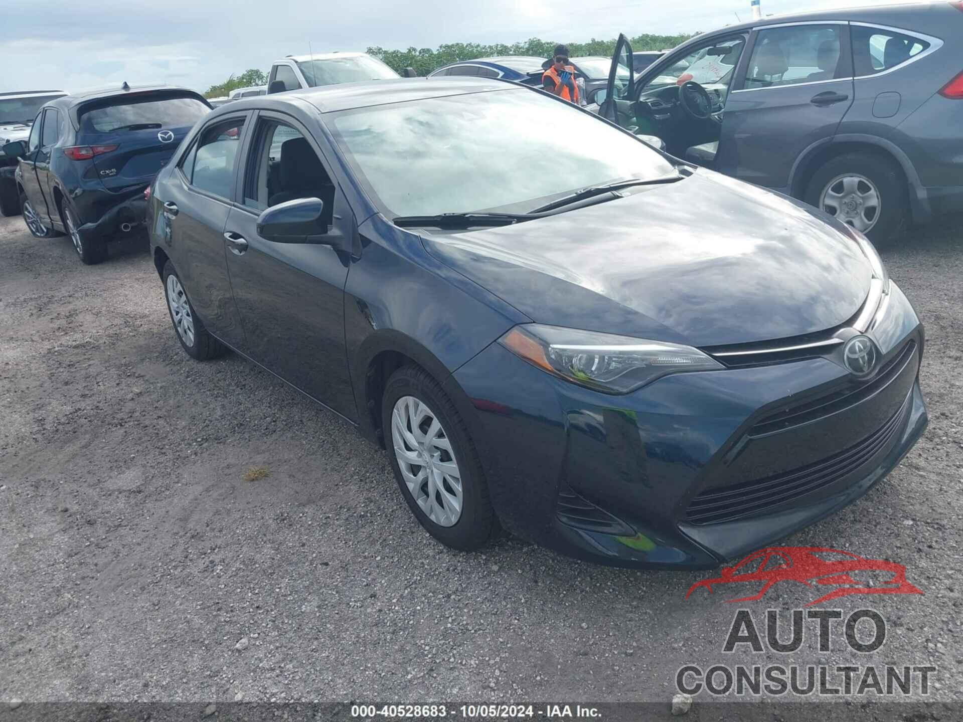 TOYOTA COROLLA 2019 - 5YFBURHE9KP880156