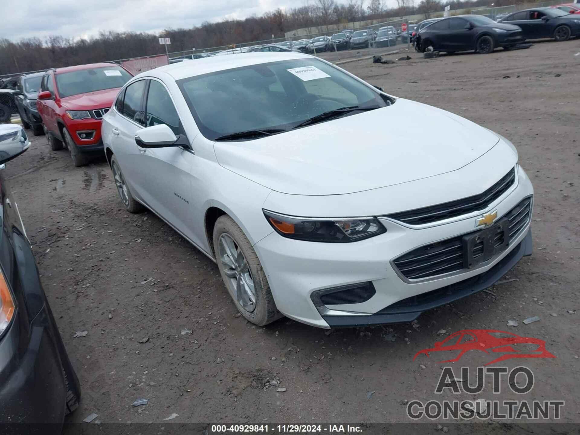 CHEVROLET MALIBU 2018 - 1G1ZD5ST6JF250060