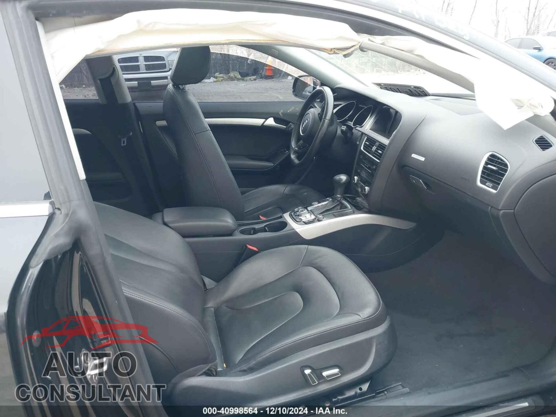 AUDI A5 2014 - WAULFAFR1EA057023