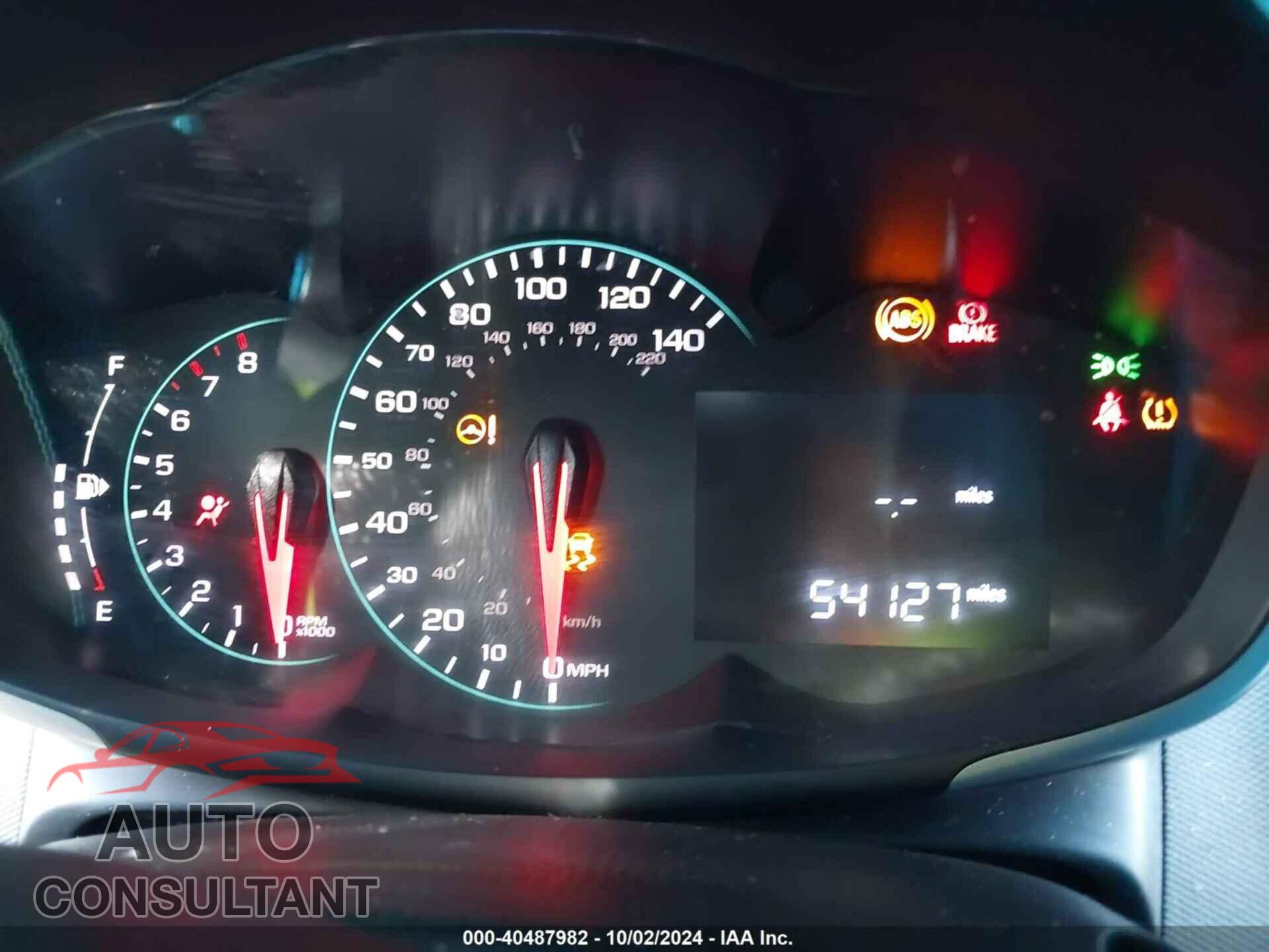 CHEVROLET SONIC 2017 - 1G1JB5SH9H4134730