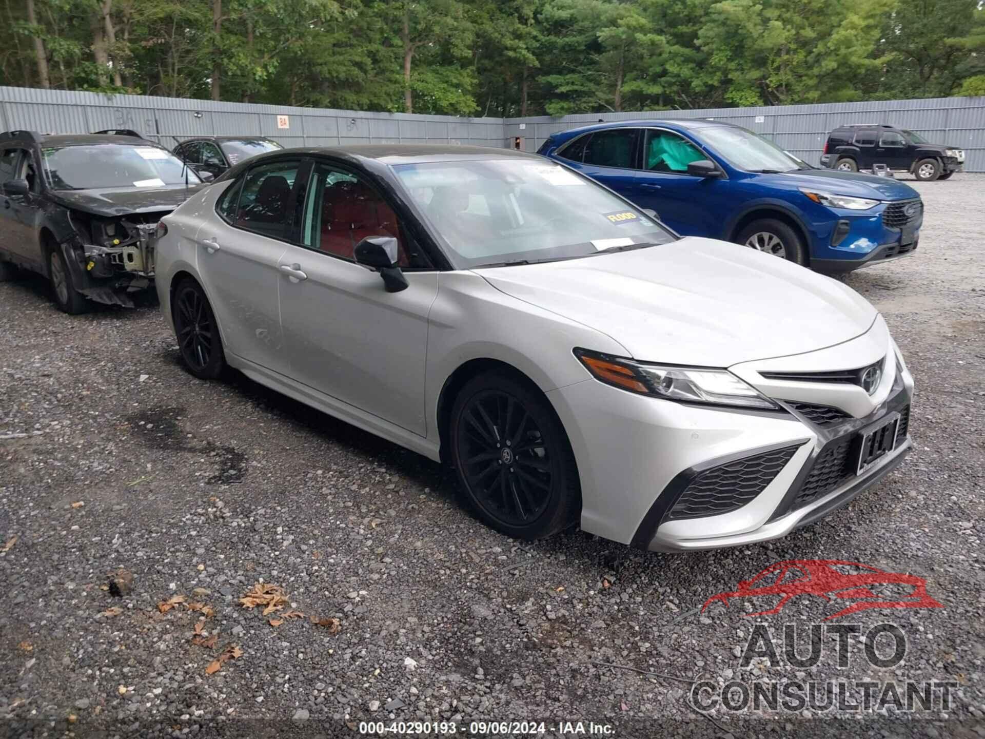 TOYOTA CAMRY 2024 - 4T1K61BK0RU117008