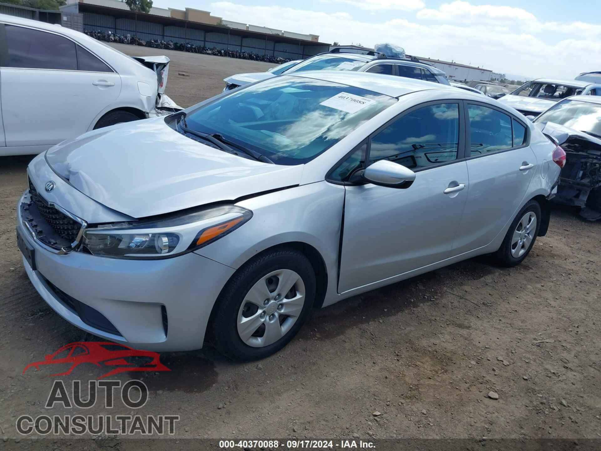 KIA FORTE 2017 - 3KPFK4A71HE070245