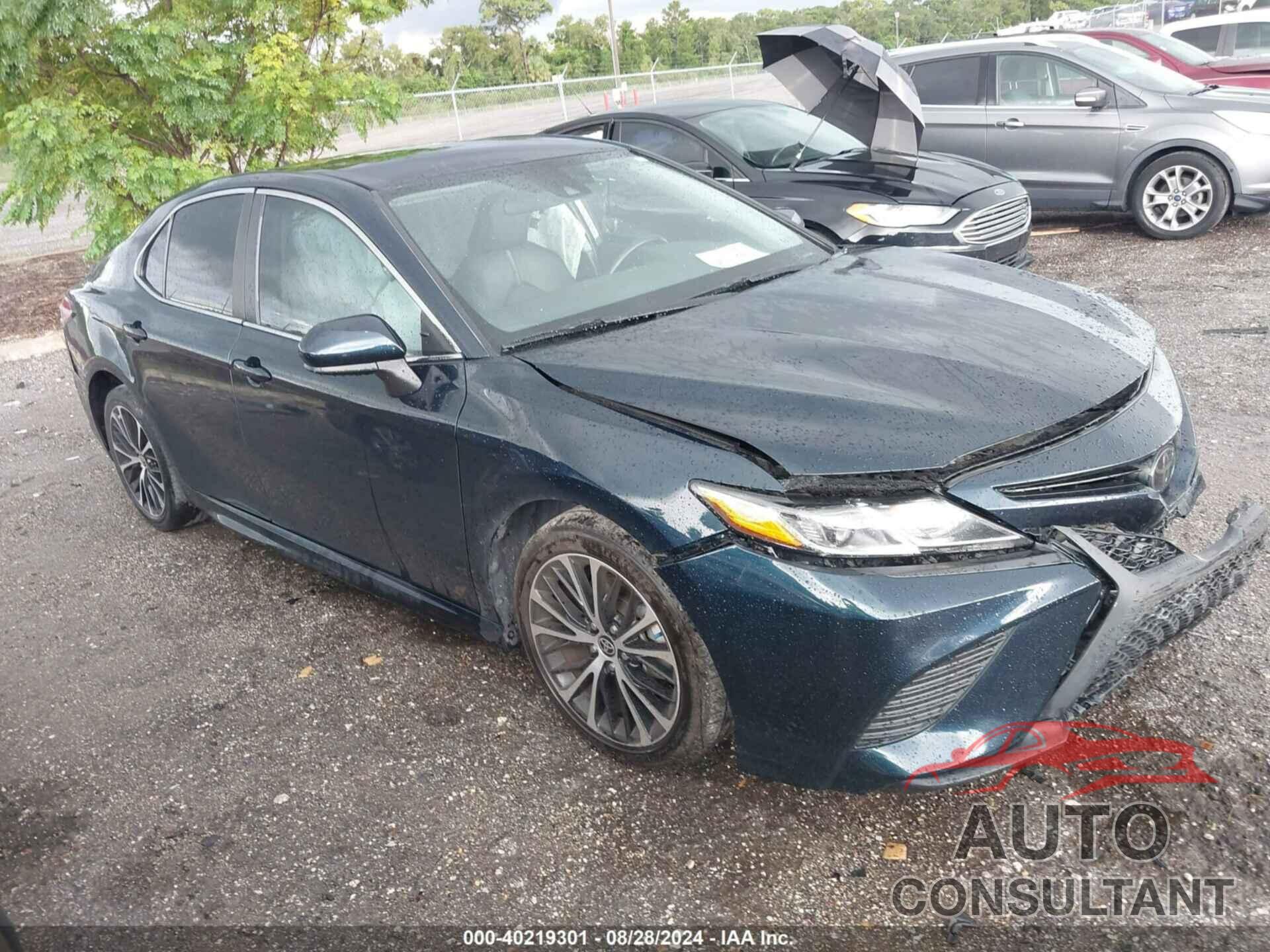 TOYOTA CAMRY 2020 - 4T1G11AK0LU974572