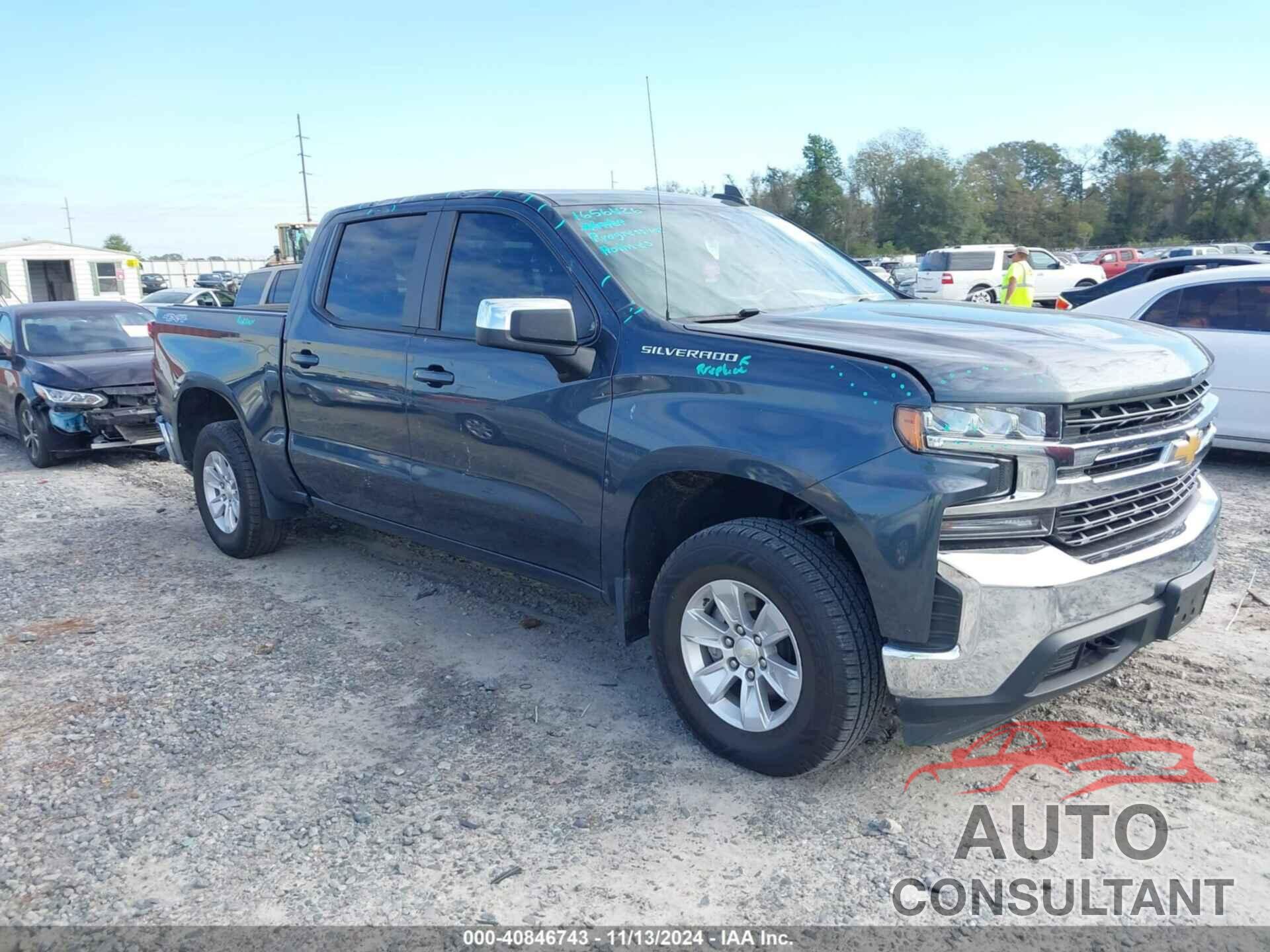 CHEVROLET SILVERADO 1500 2020 - 1GCPYDEK8LZ199730