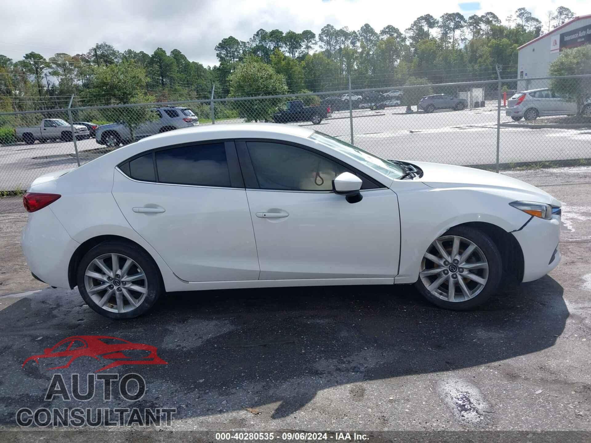 MAZDA MAZDA3 2017 - 3MZBN1V79HM113649