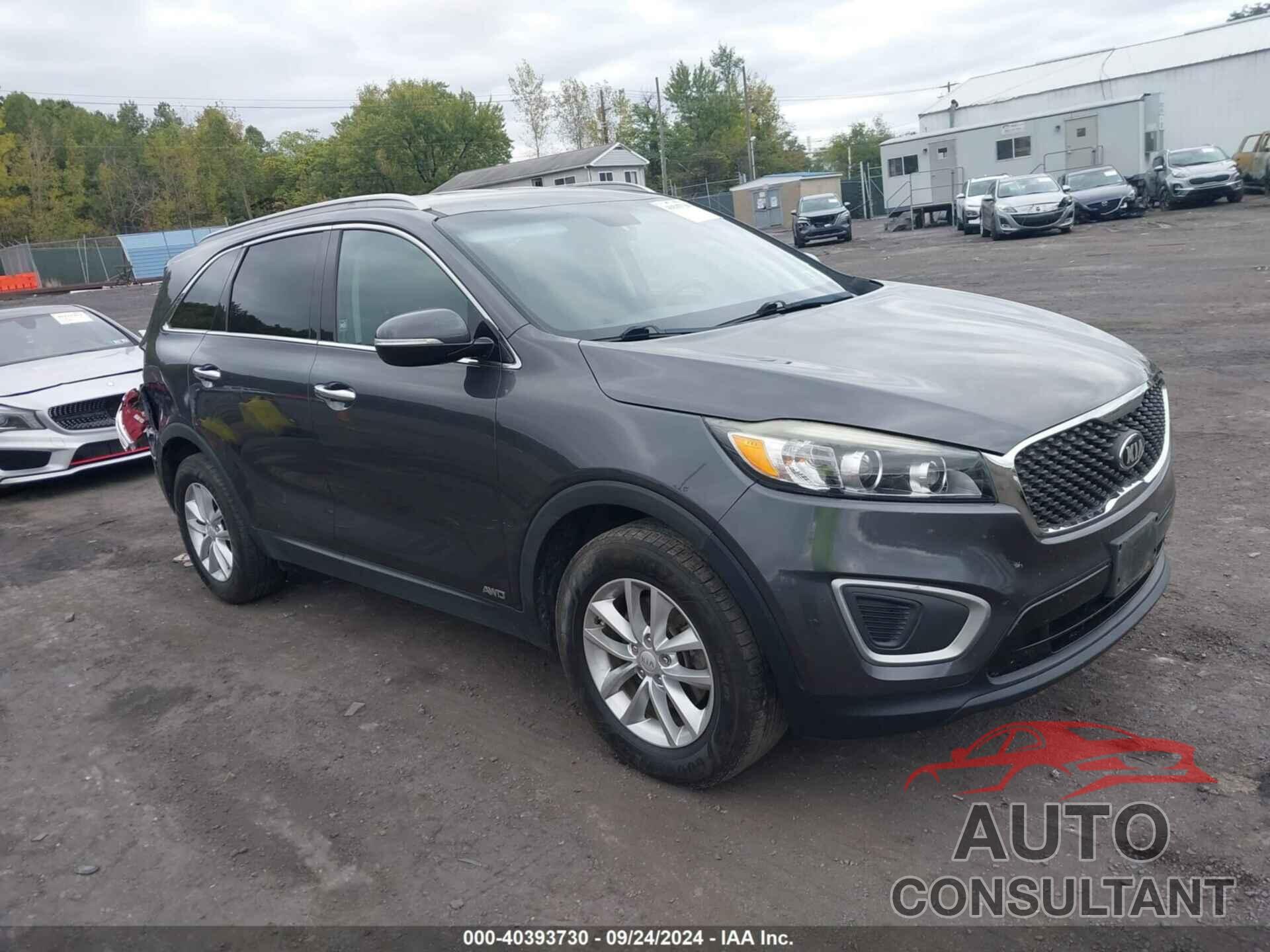 KIA SORENTO 2018 - 5XYPGDA33JG359087
