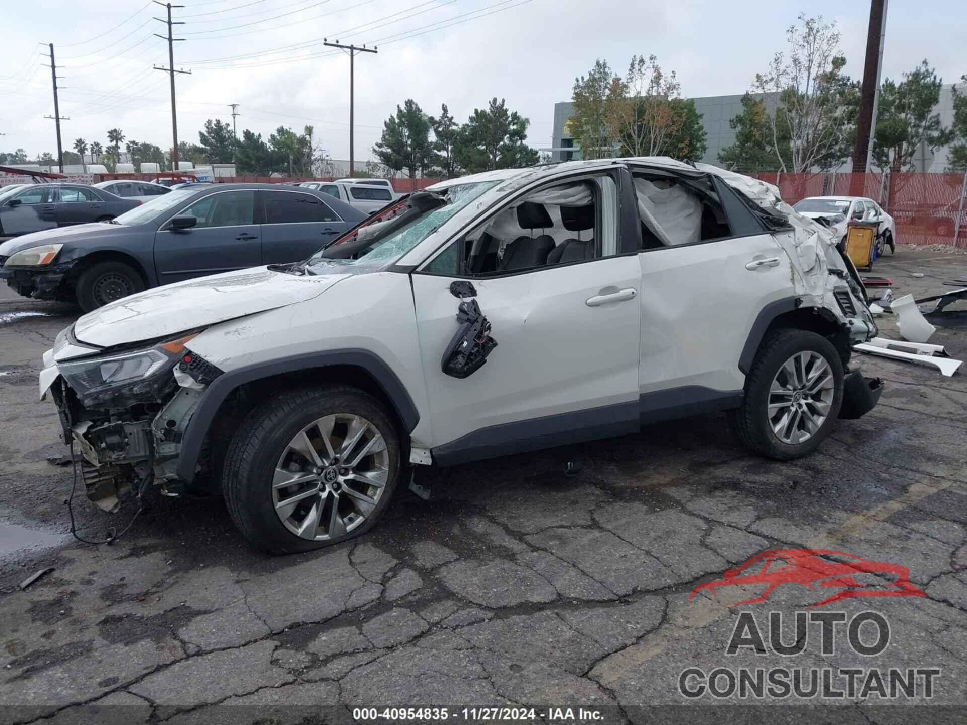 TOYOTA RAV4 2021 - 2T3C1RFV4MW171823