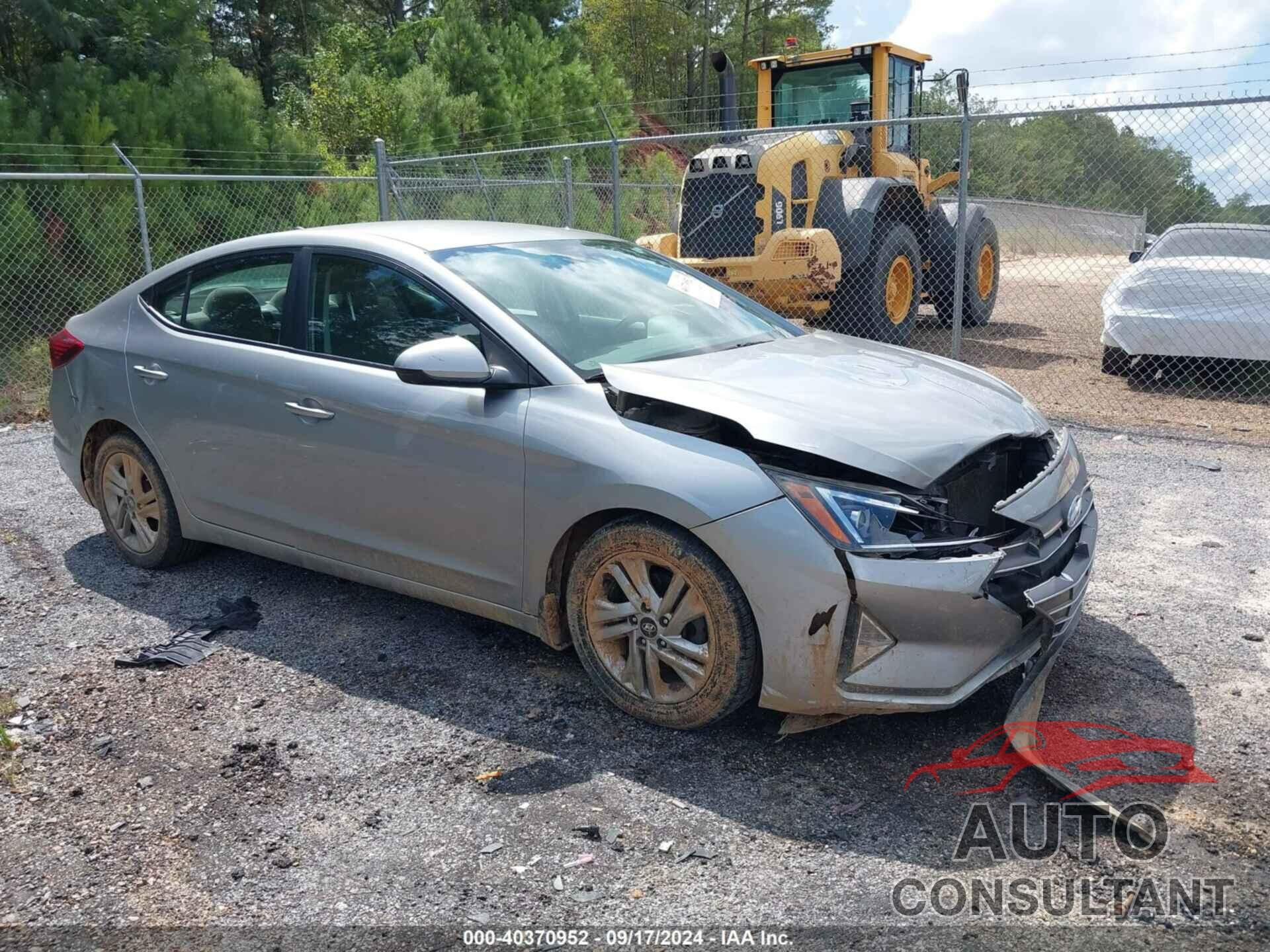 HYUNDAI ELANTRA 2020 - 5NPD84LF0LH606147