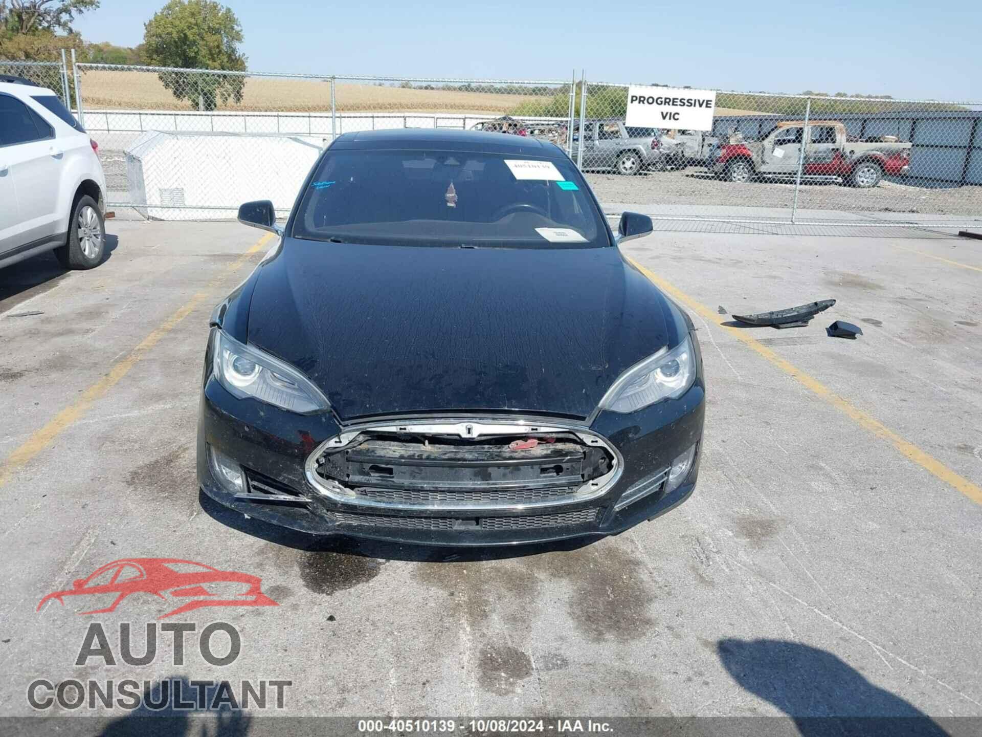 TESLA MODEL S 2014 - 5YJSA1H26EFP64087