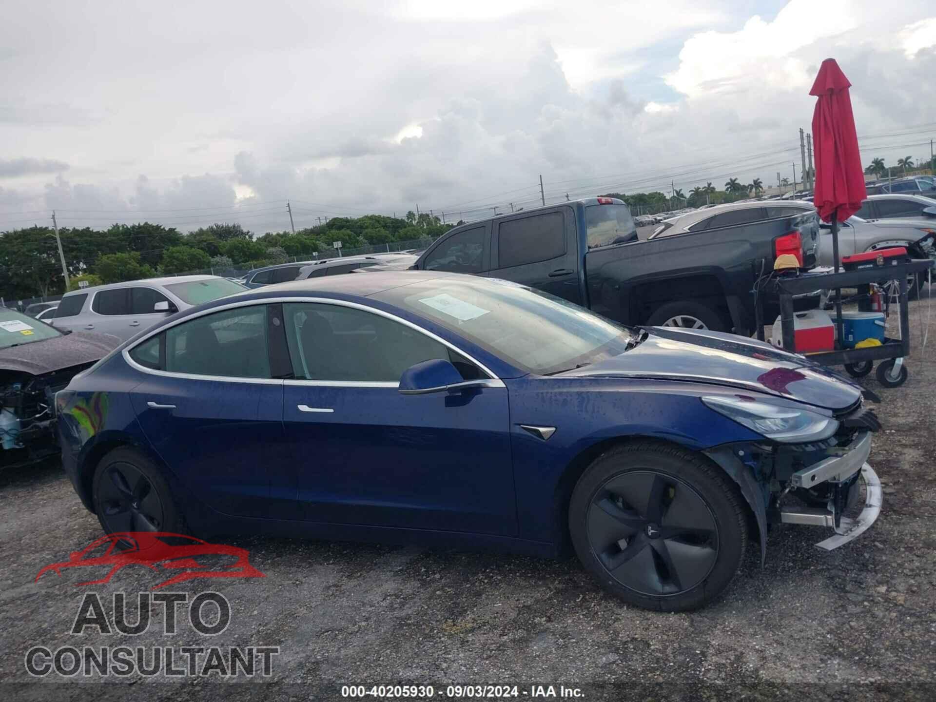 TESLA MODEL 3 2018 - 5YJ3E1EA7JF043405