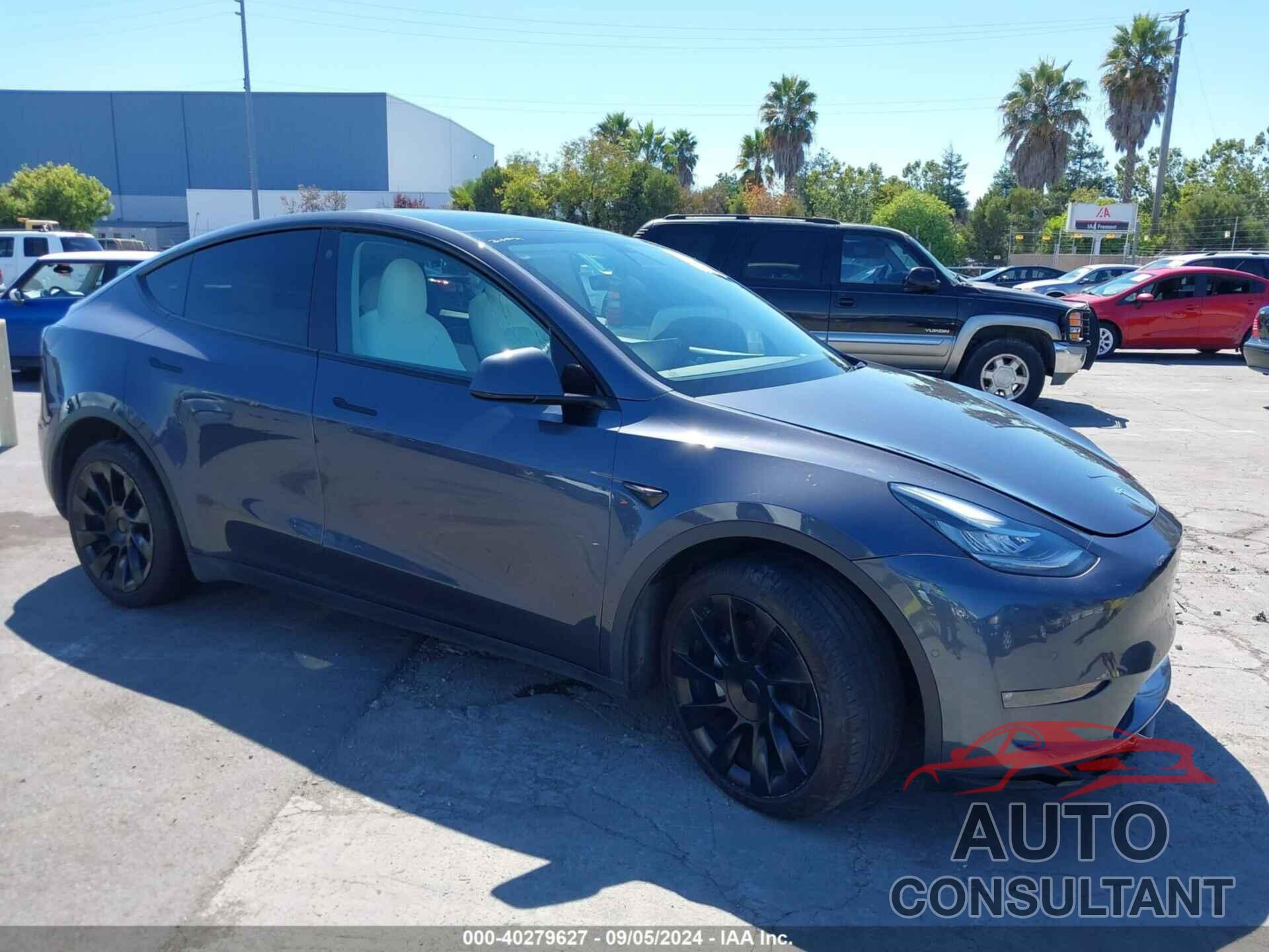 TESLA MODEL Y 2022 - 7SAYGDEE4NF462065