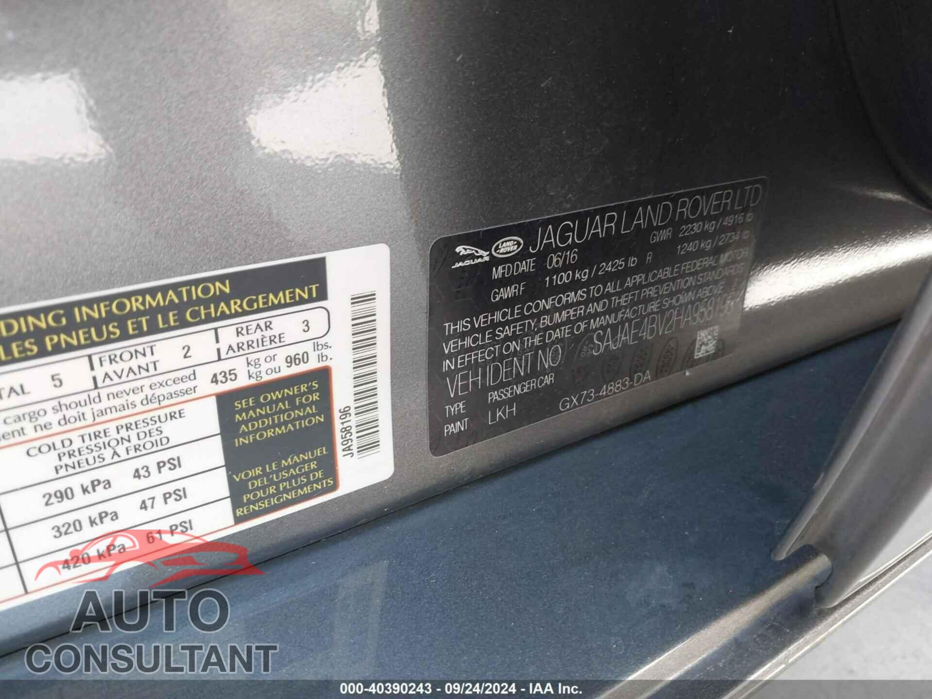 JAGUAR XE 2017 - SAJAE4BV2HA958196