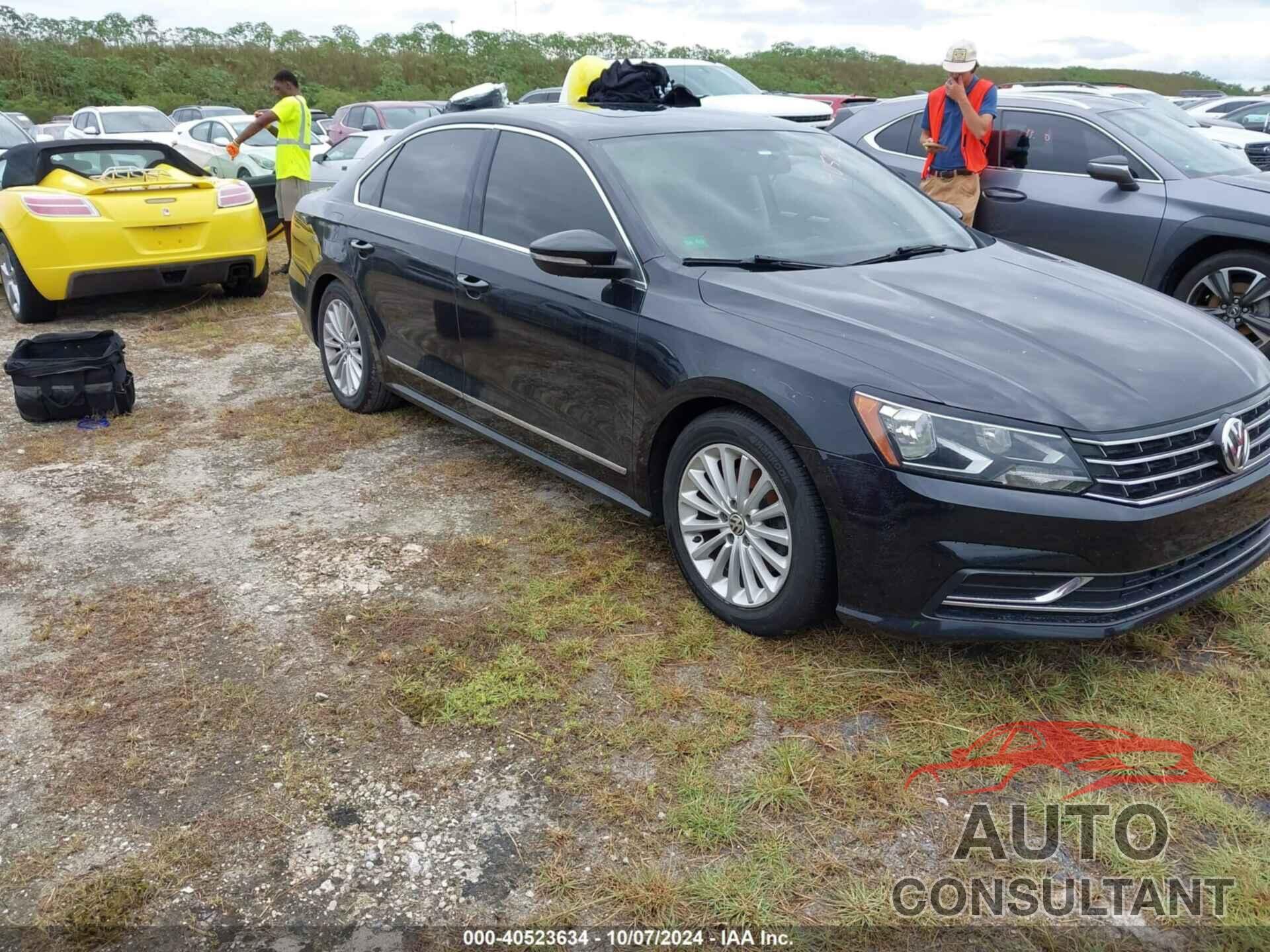 VOLKSWAGEN PASSAT 2017 - 1VWBT7A35HC085250