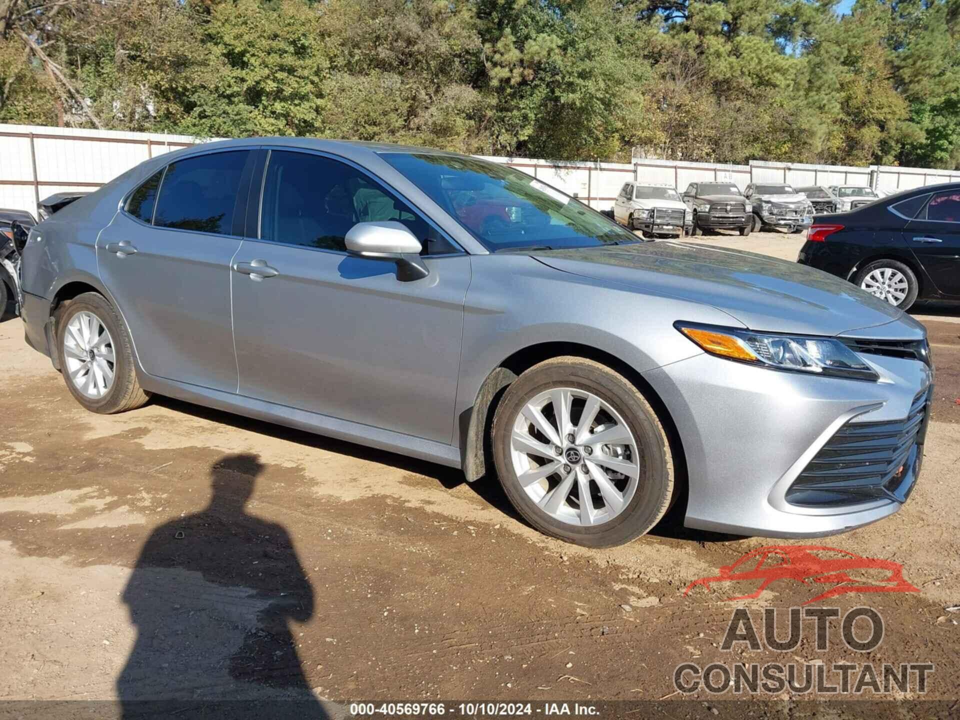 TOYOTA CAMRY 2024 - 4T1C11AK4RU224731