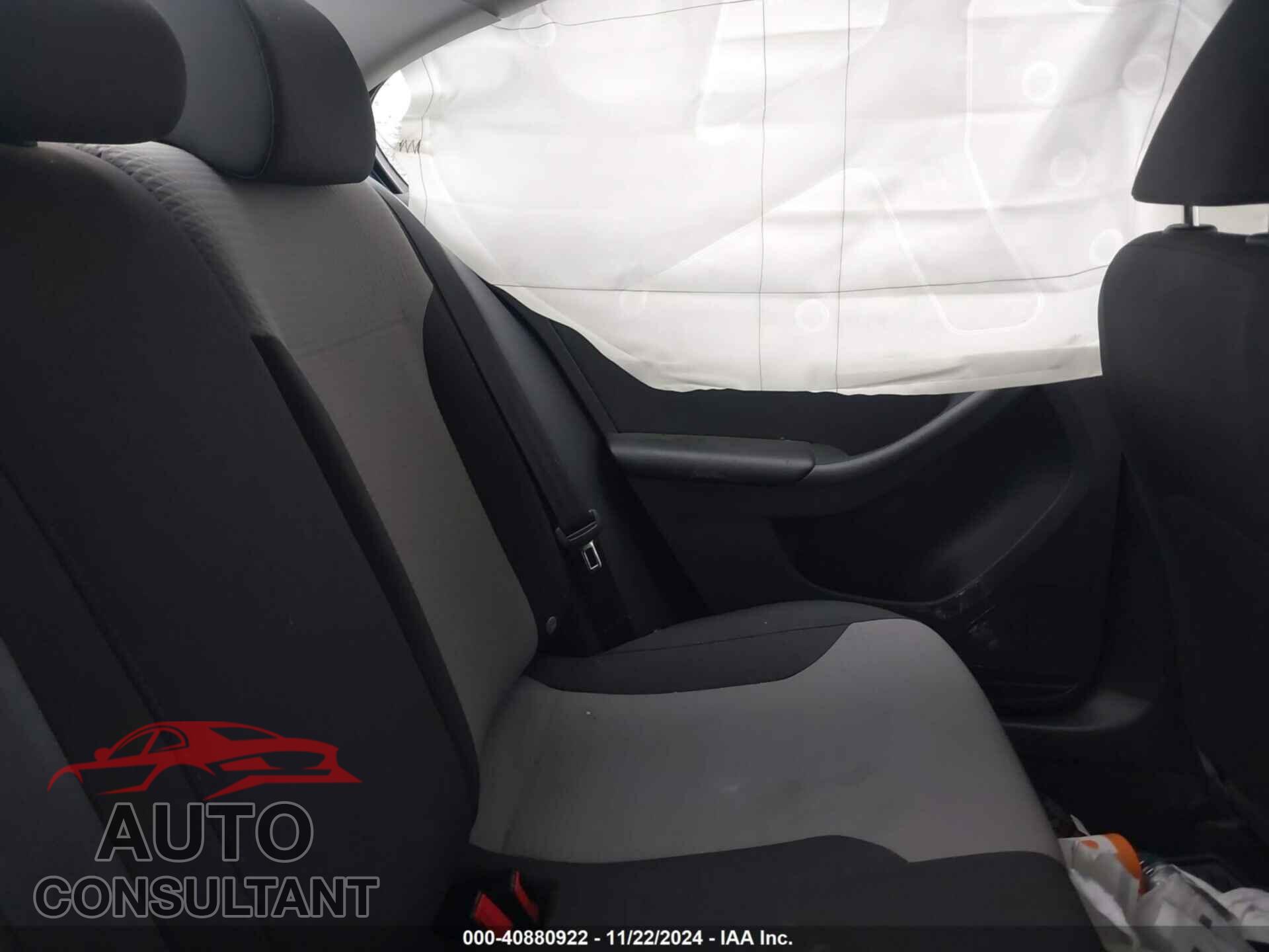 VOLKSWAGEN JETTA 2017 - 3VW2B7AJ7HM376039