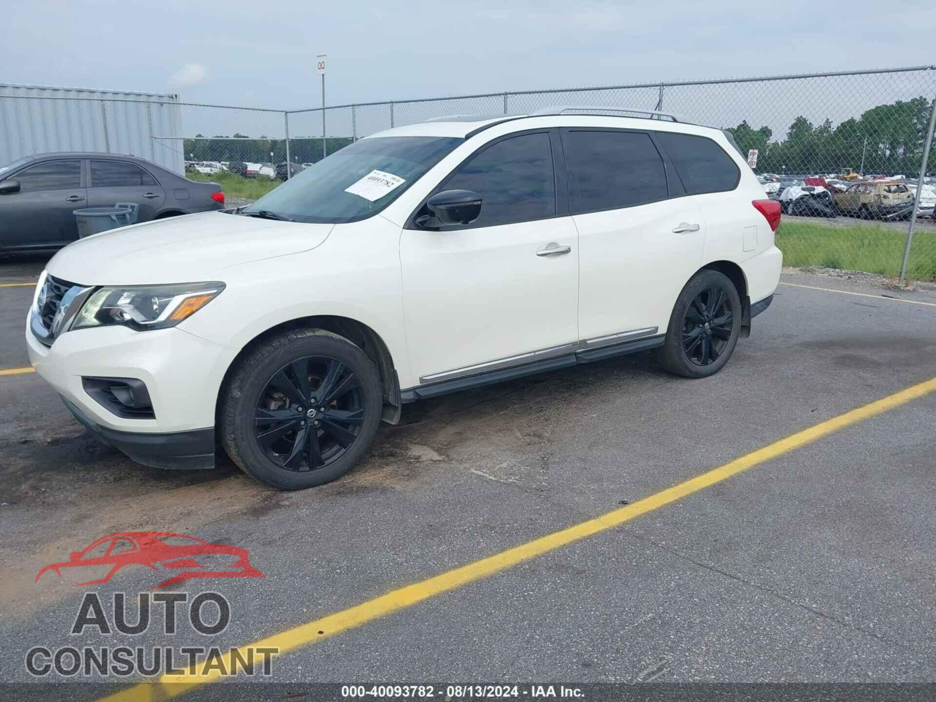 NISSAN PATHFINDER 2017 - 5N1DR2MM2HC671143