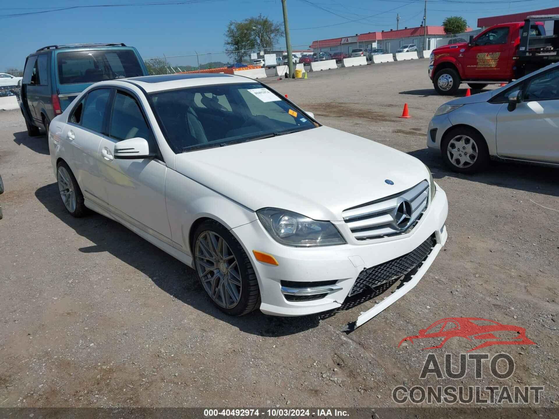 MERCEDES-BENZ C 250 2013 - WDDGF4HB9DA779947