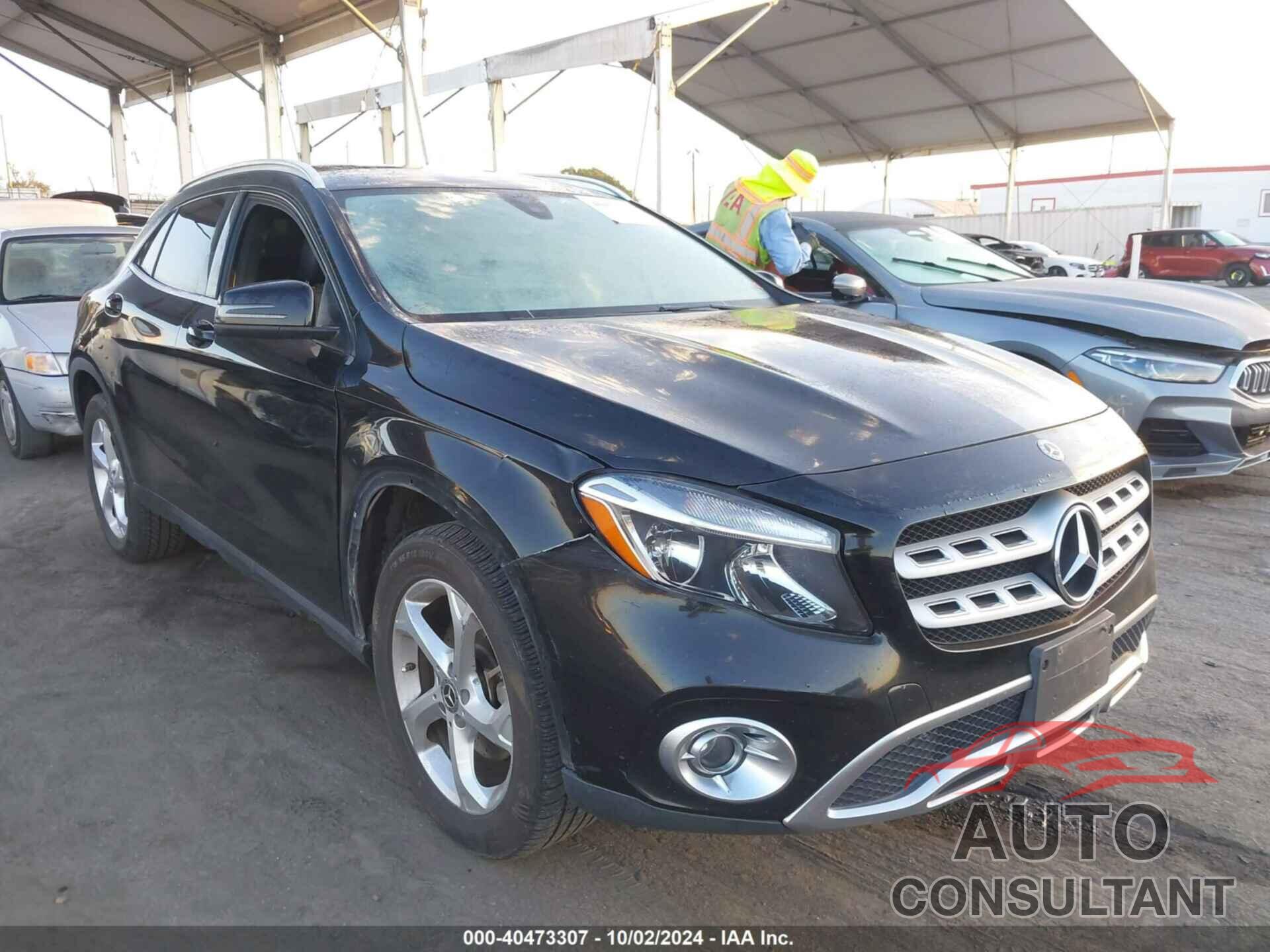 MERCEDES-BENZ GLA 2018 - WDCTG4EB0JJ519422