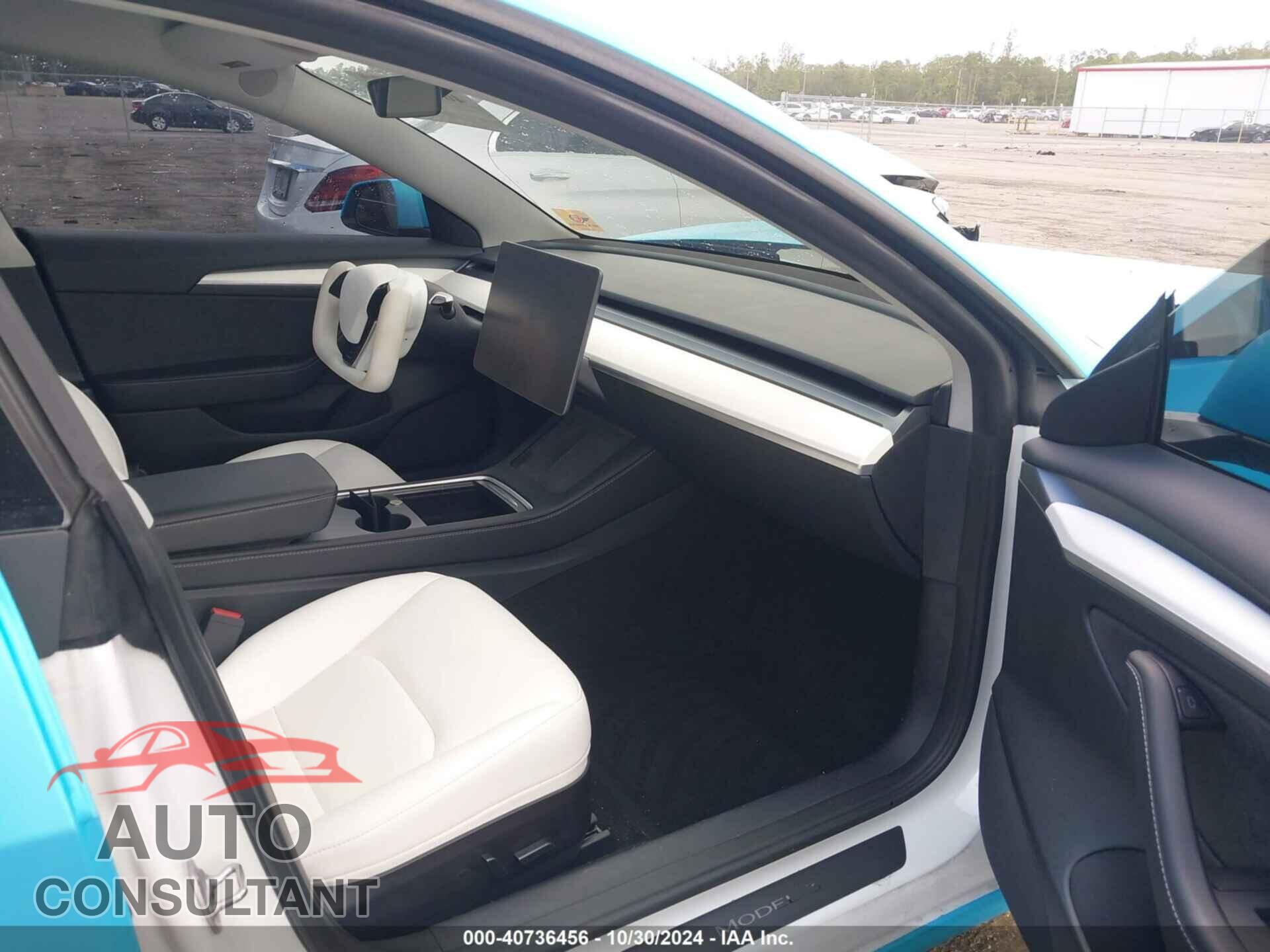 TESLA MODEL 3 2023 - 5YJ3E1EA5PF398792