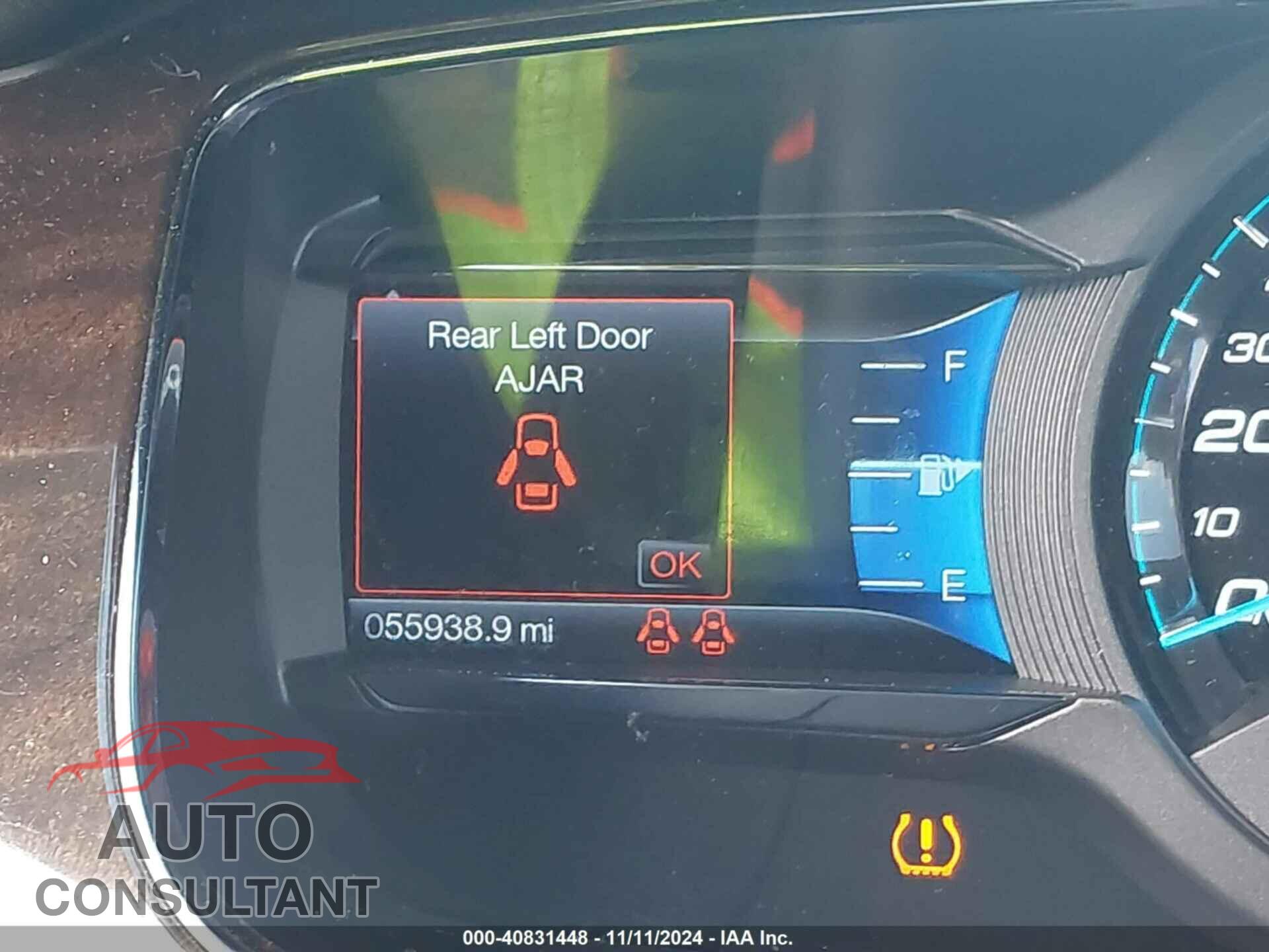 FORD TAURUS 2017 - 1FAHP2F82HG113724