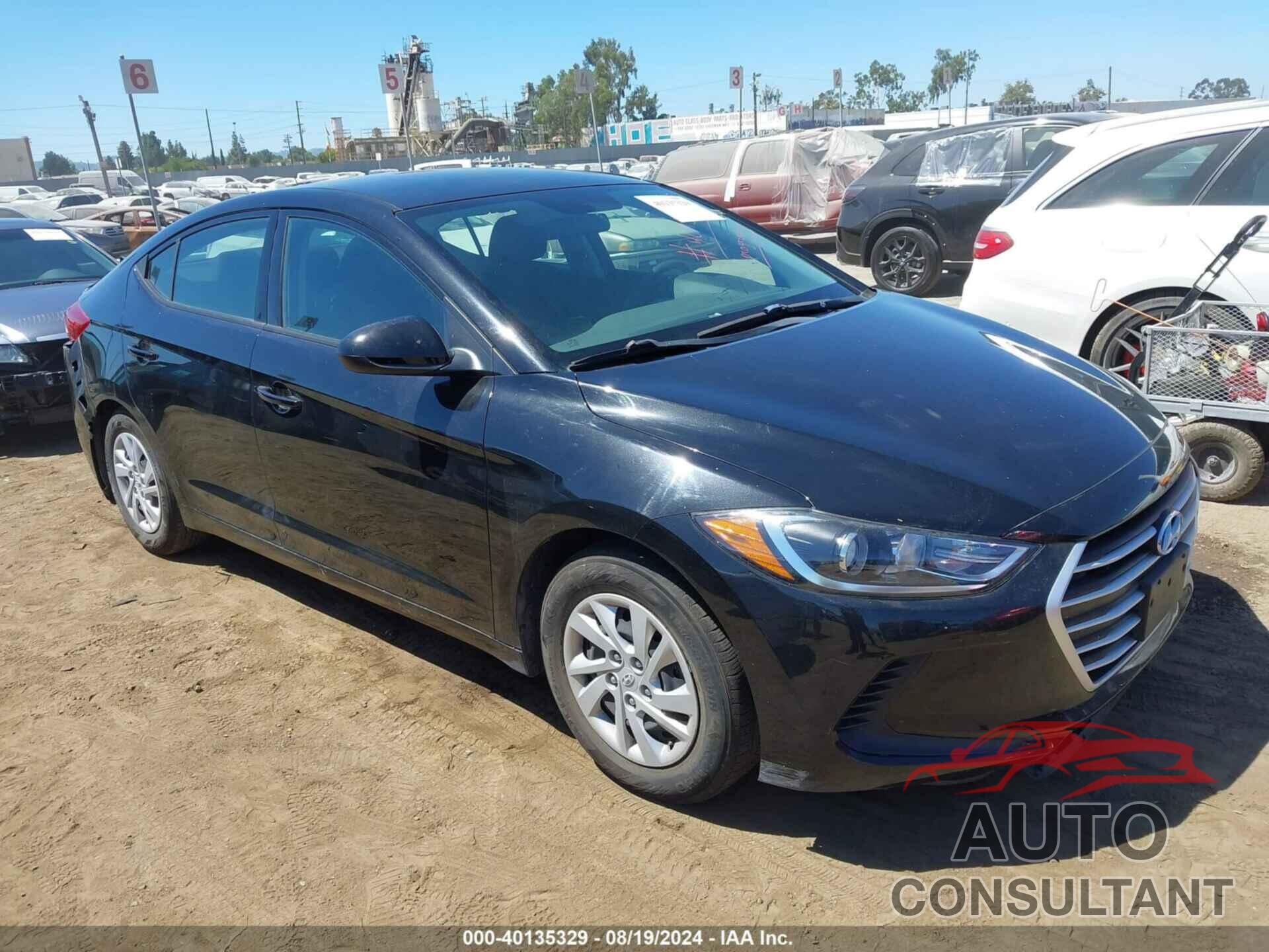 HYUNDAI ELANTRA 2018 - 5NPD74LF3JH371839