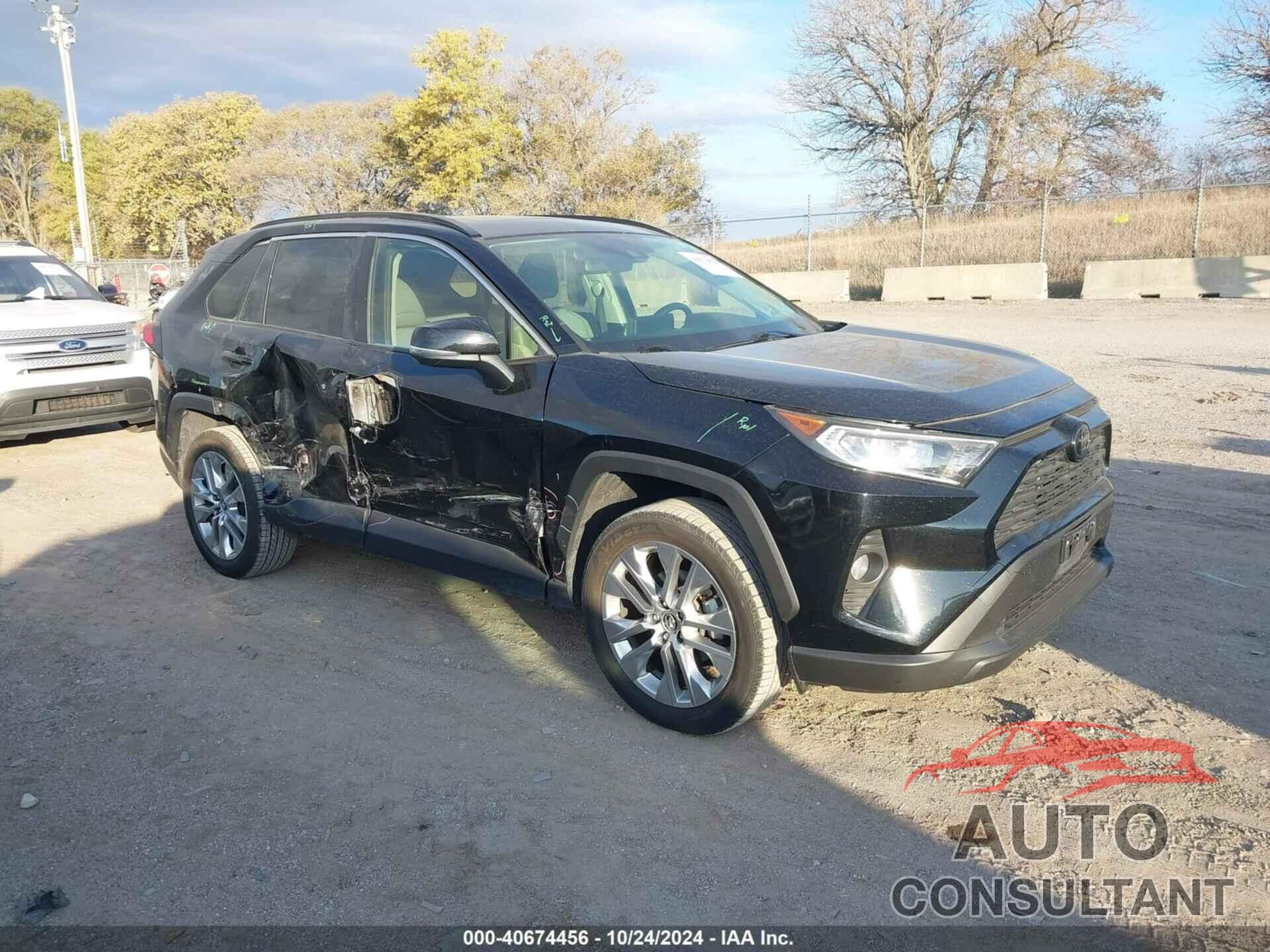 TOYOTA RAV4 2019 - JTMA1RFV0KD025579