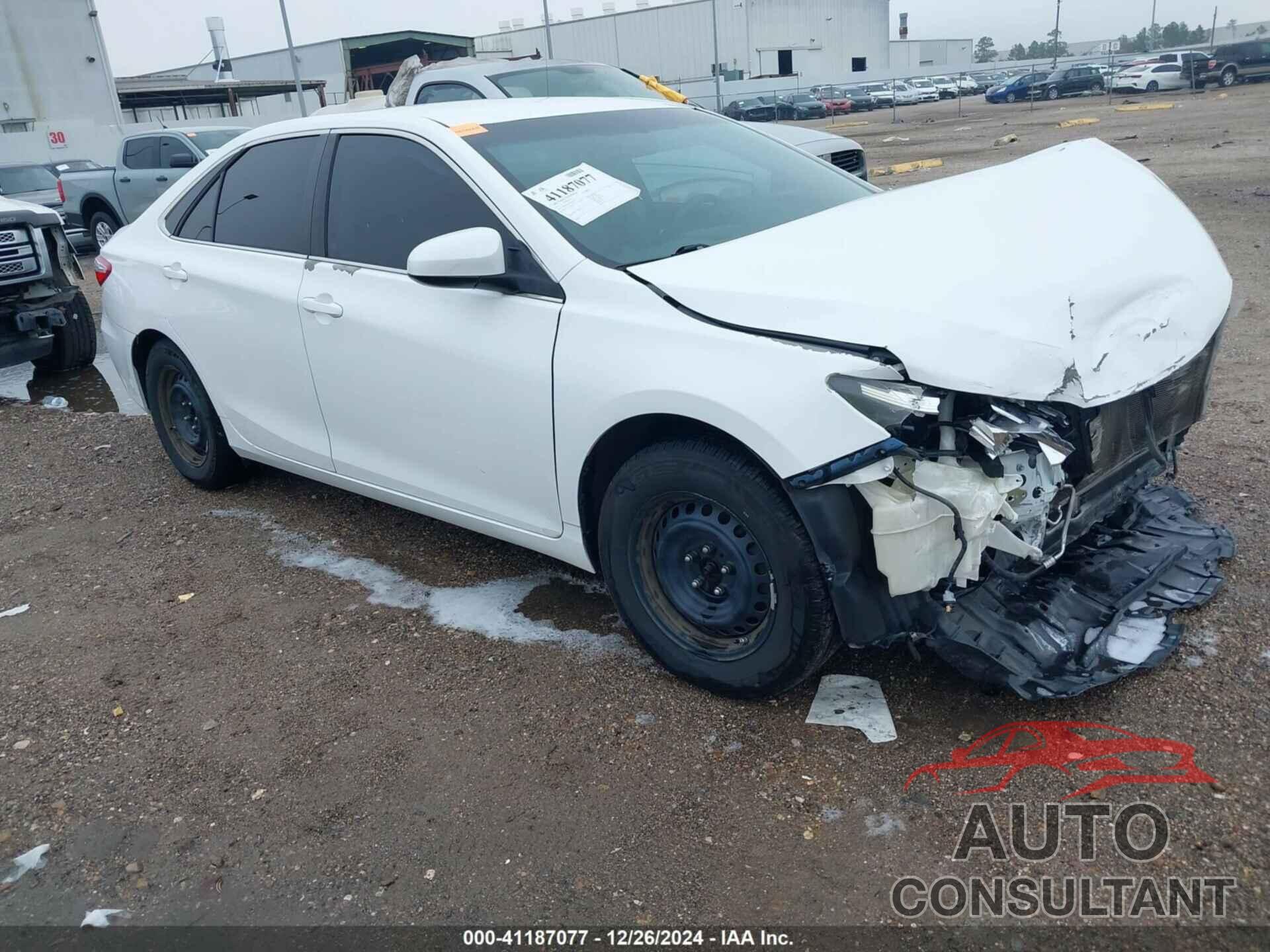 TOYOTA CAMRY 2015 - 4T4BF1FK4FR475210