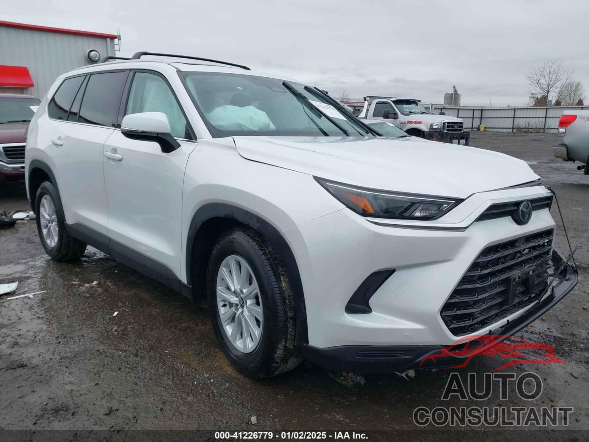 TOYOTA GRAND HIGHLANDER 2024 - 5TDAAAB57RS034639
