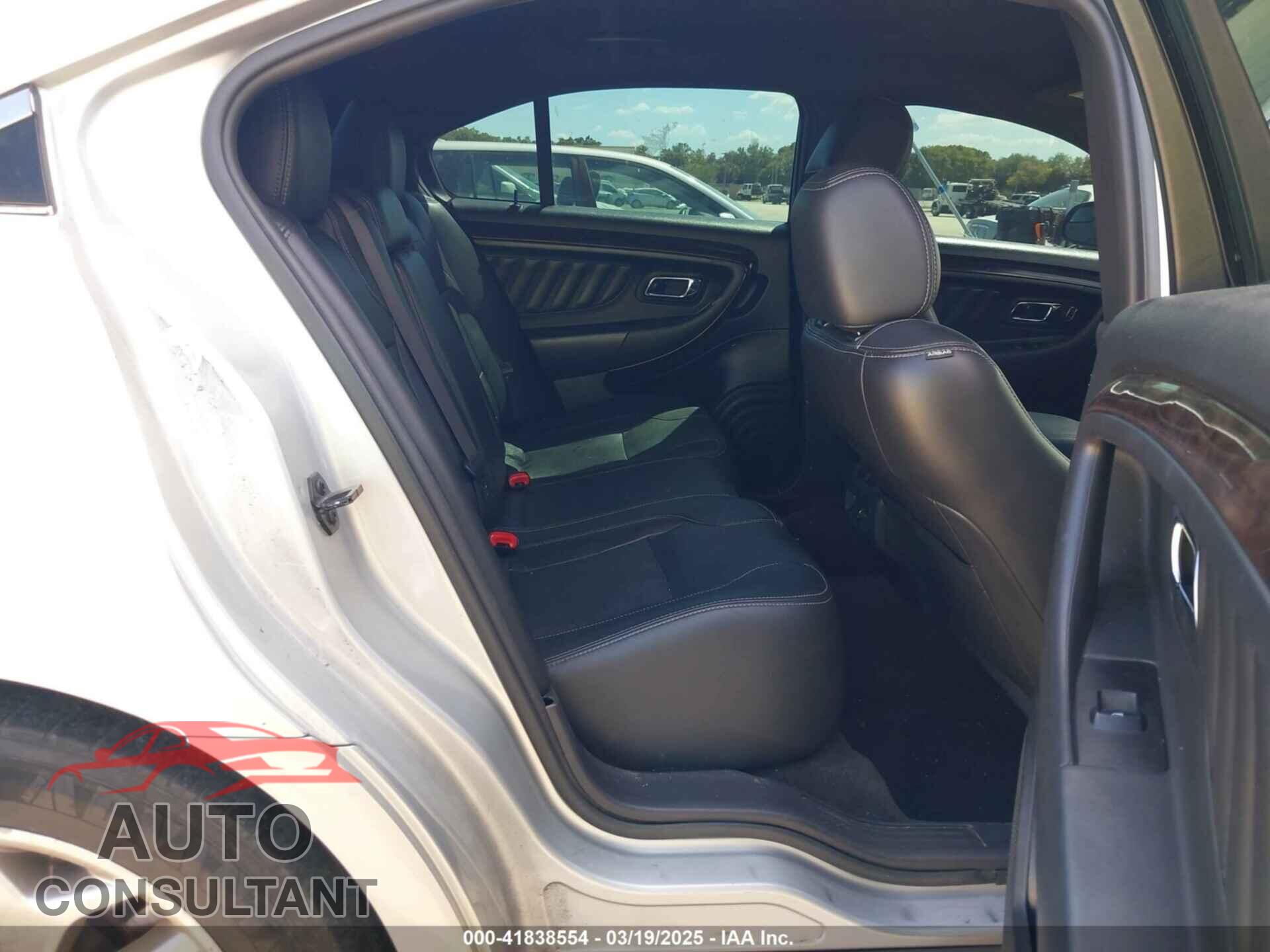 FORD TAURUS 2015 - 1FAHP2F84FG141490