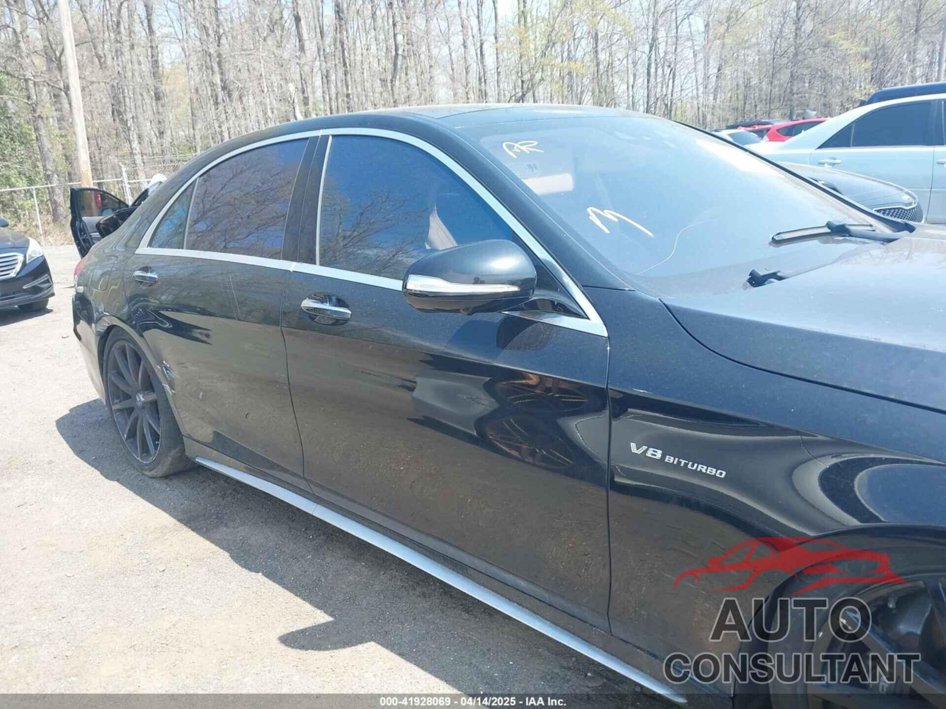 MERCEDES-BENZ S 2015 - WDDUG7JB1FA107900